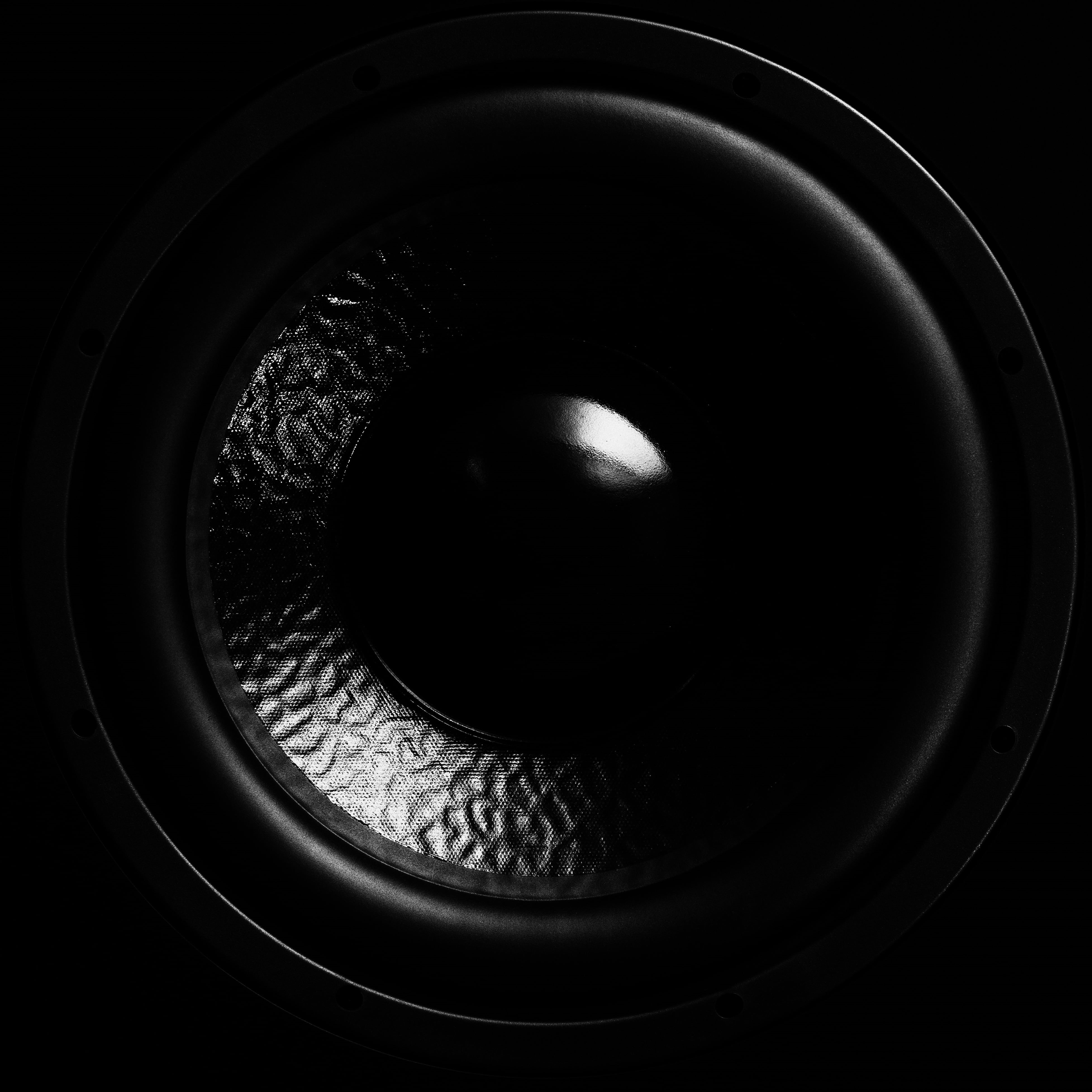 white, crockery, studio shot, speaker box, circle, dark, technology, lens - optical instrument, black, still life, design, lowkey, shape, directly above, Phone HD Wallpaper
