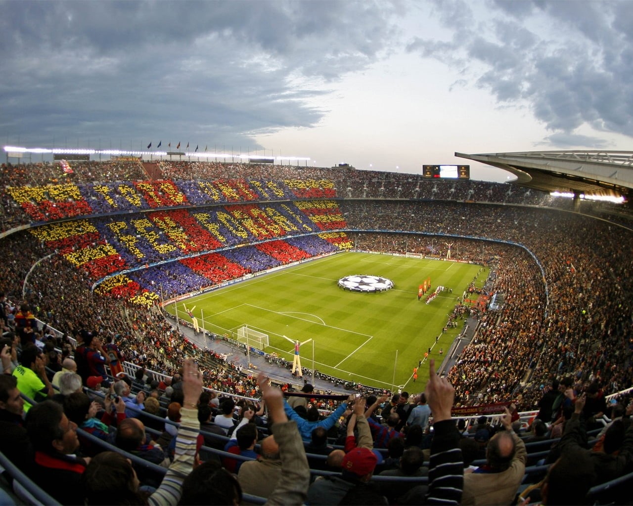 racehorse, Barcelona, spectator, semi-finals, soccer, Champions League, high angle view, winning, competitive Sport, outdoors, athlete, equestrian Event, HD Wallpaper