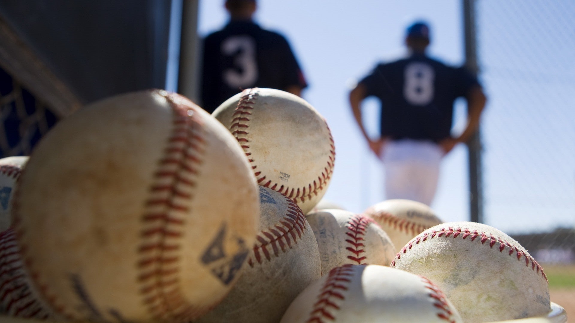 1080P, still life, baseball, outdoors, team sport, baseball - sport, clothing, selective focus, baseball cap, nature, baseball glove, old, focus on foreground, HD Wallpaper