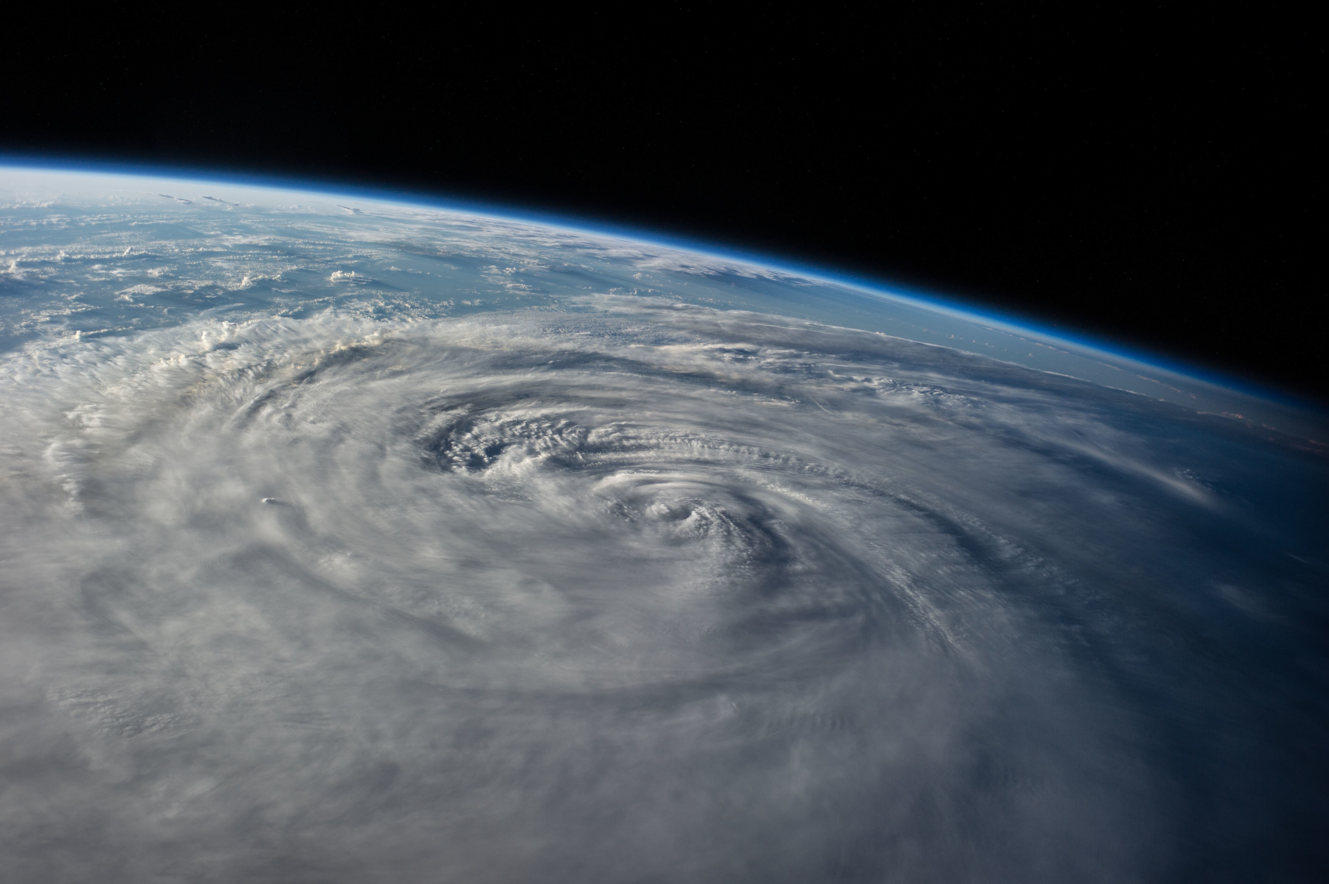 4K, storm, sky, cloud - sky, spinning, horizon, hurricane - storm, power in nature, no people, outdoors, storm cloud, nature, hurricane, swirl, space, HD Wallpaper