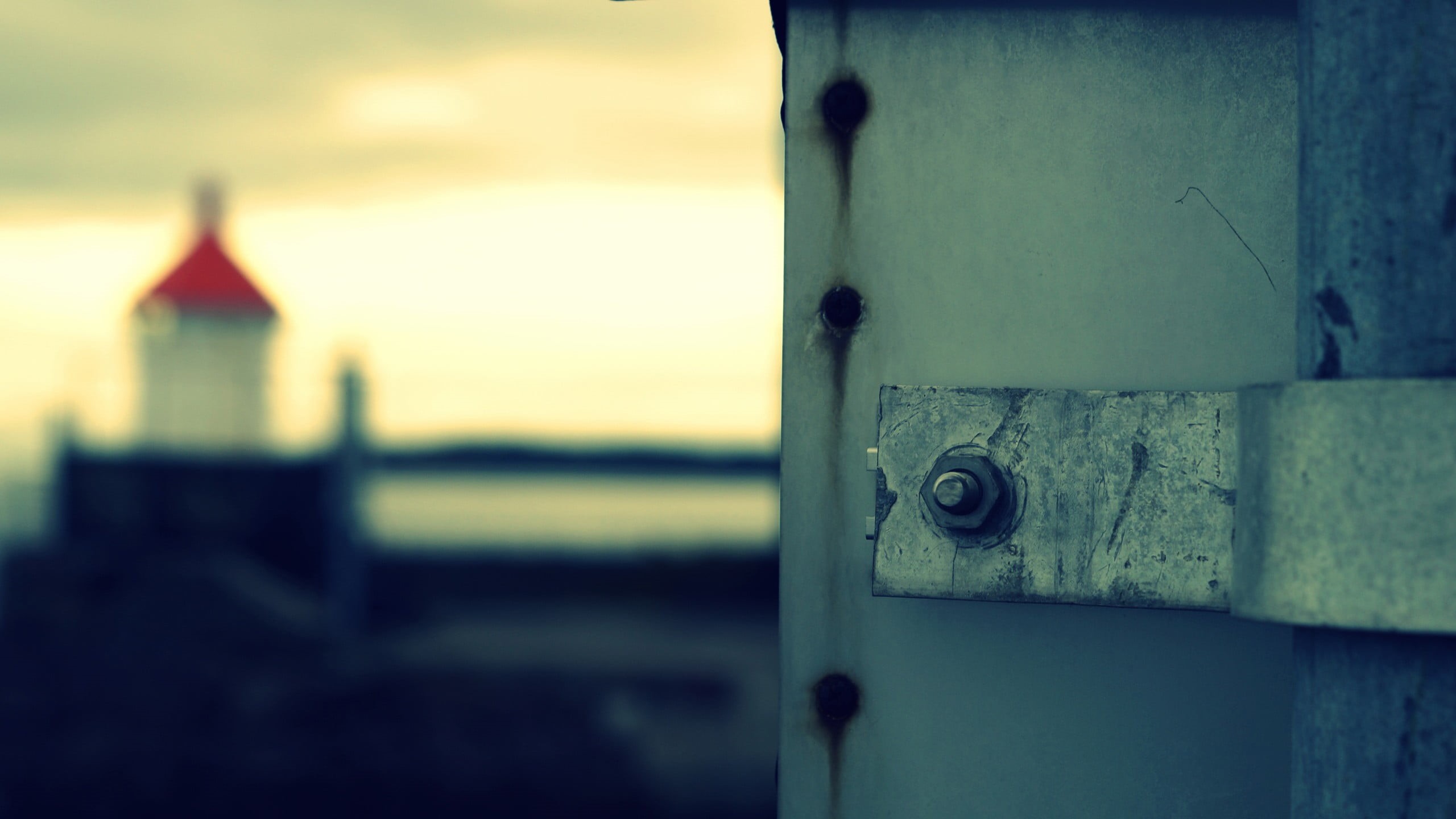 gate, lock, architecture, house, entrance, door, bokeh, old, nature, close-up, security, selective focus, built Structure, old-fashioned, focus, history, HD Wallpaper