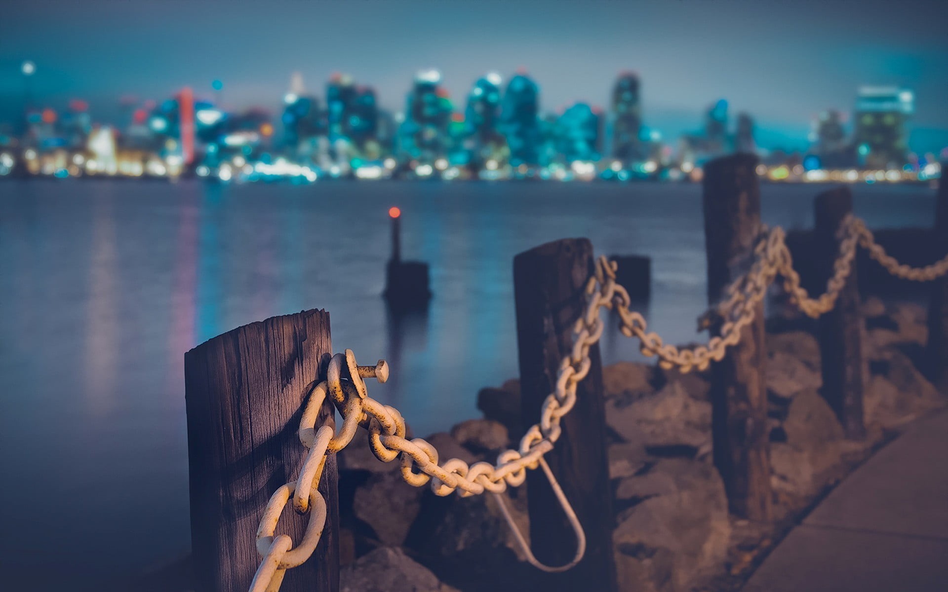 focus, post, outdoors, city, water, pier, wood - material, waterfront, selective, photography, tourism, downtown District, close-up, sunset, nautical Vessel, HD Wallpaper