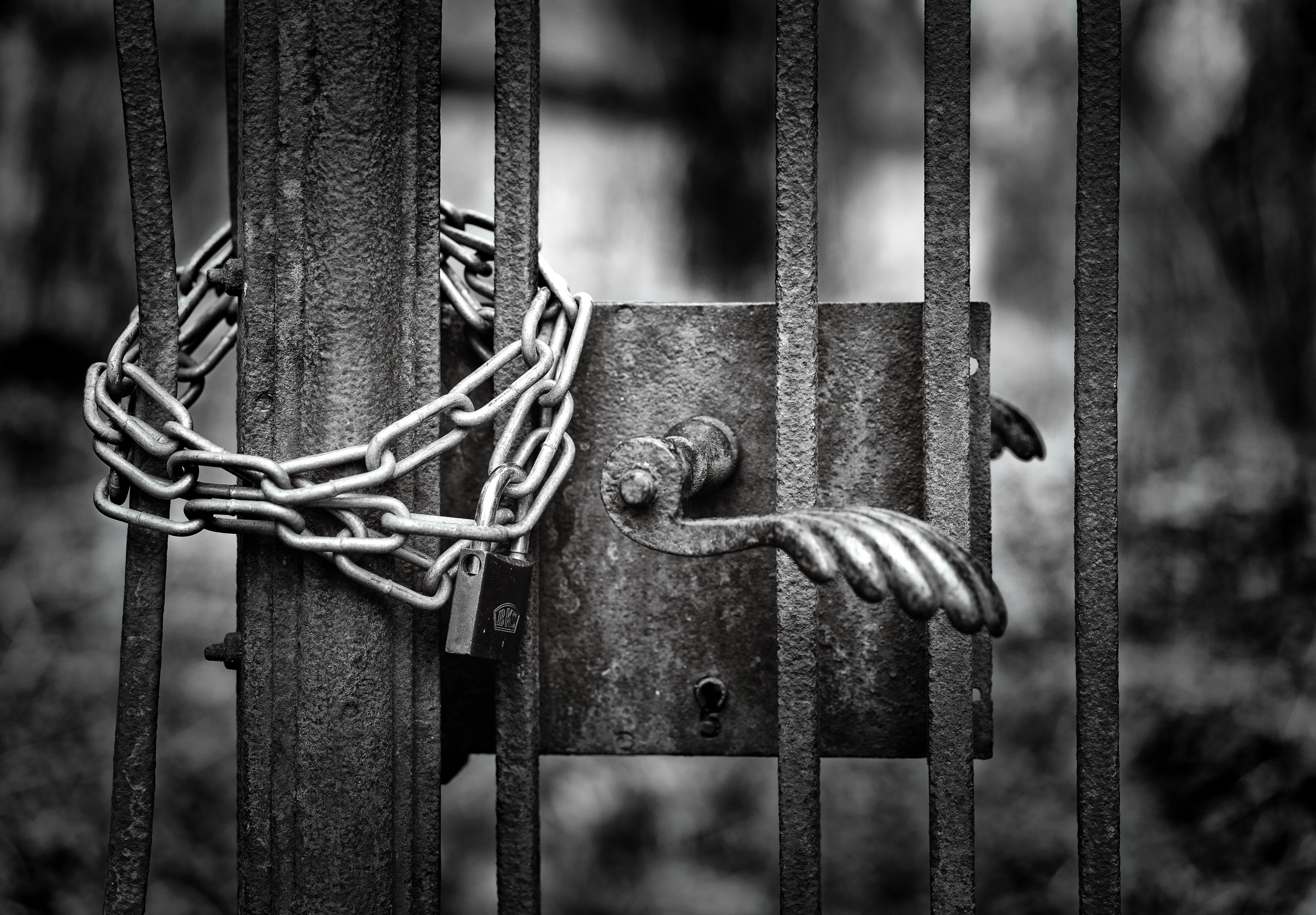 grayscale, metal, safety, photo, building, metal gate, weathered, iron - Metal, steel, strength, closed, castle, chain, punishment, old, law, leather, protection, HD Wallpaper