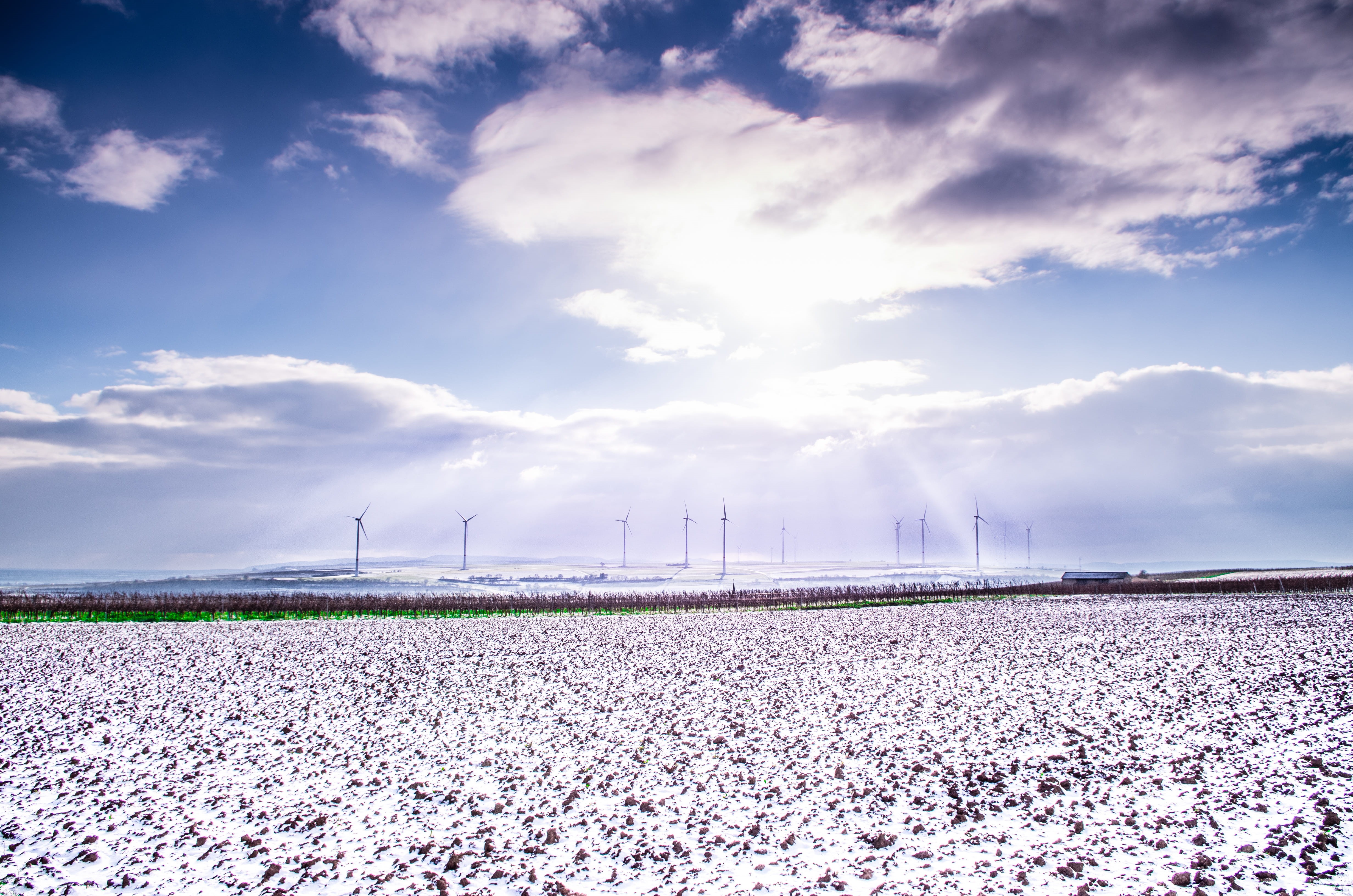 blue, beautiful, electricity, renewable energy, cloudy, 4K, sky, wind farm, snow, cloud - sky, gray, winter, daytime, white, power in nature, wind turbine, HD Wallpaper