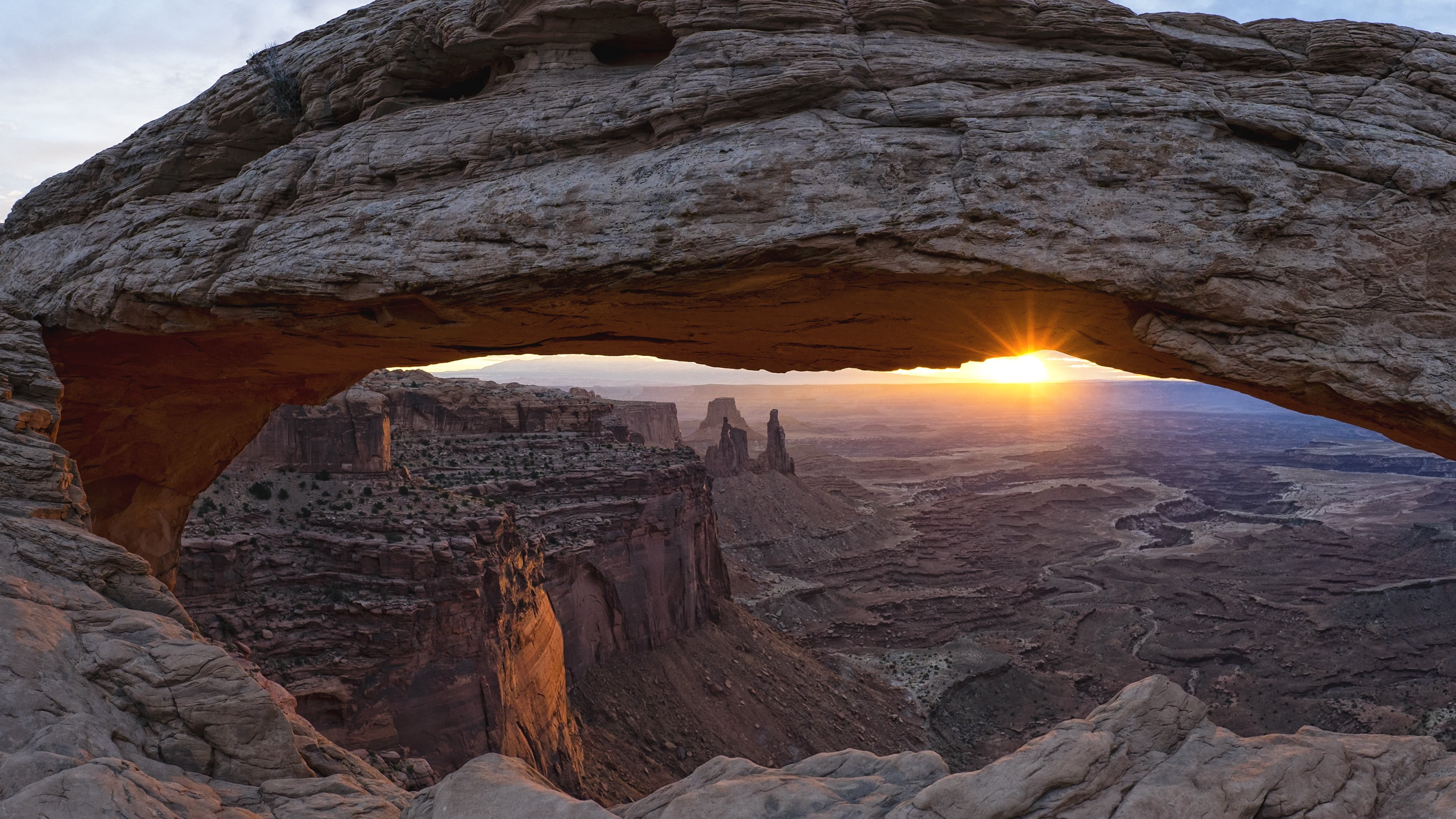 landscape, desert, physical geography, idyllic, 4K, natural arch, tranquil scene, tranquility, sun, sunset, nature, travel, eroded, non-urban scene, arch, HD Wallpaper