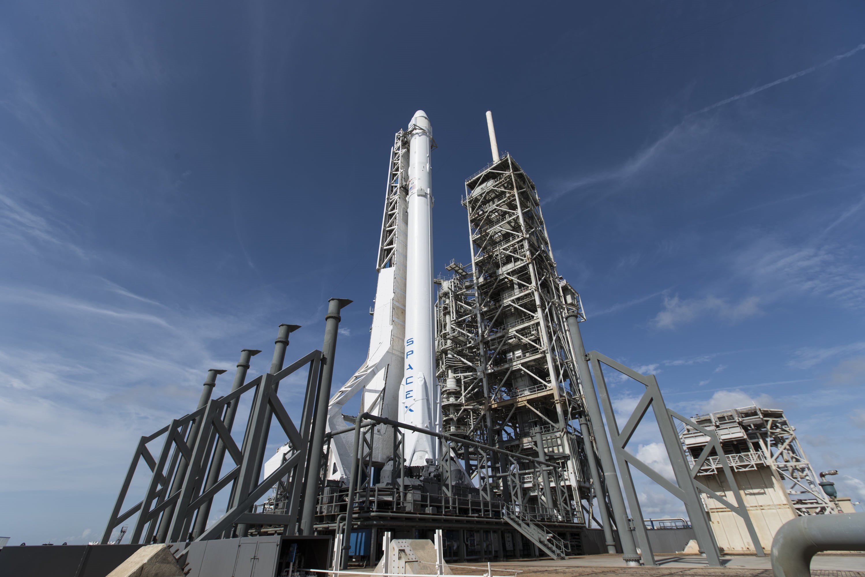 cloud - sky, white, industry, metal, arts culture and entertainment, 2K, architecture, tall - high, industrial equipment, factory, SpaceX, nature, rollercoaster, HD Wallpaper