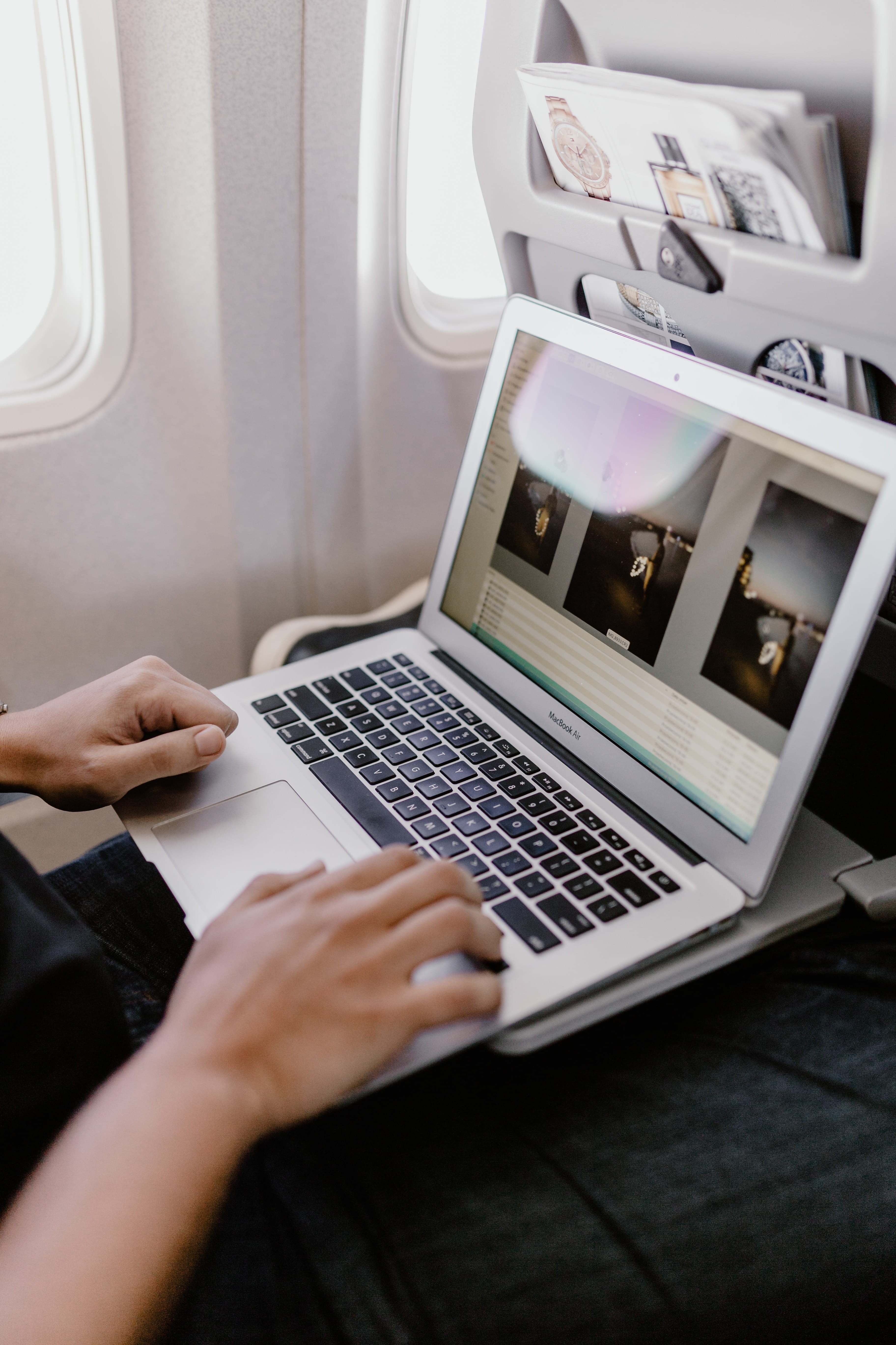 portable information device, wireless technology, 5K, entrepreneur, trip, unrecognizable, inside, laptop, adult, table, keyboard, watch, indoors, passenger, Phone HD Wallpaper