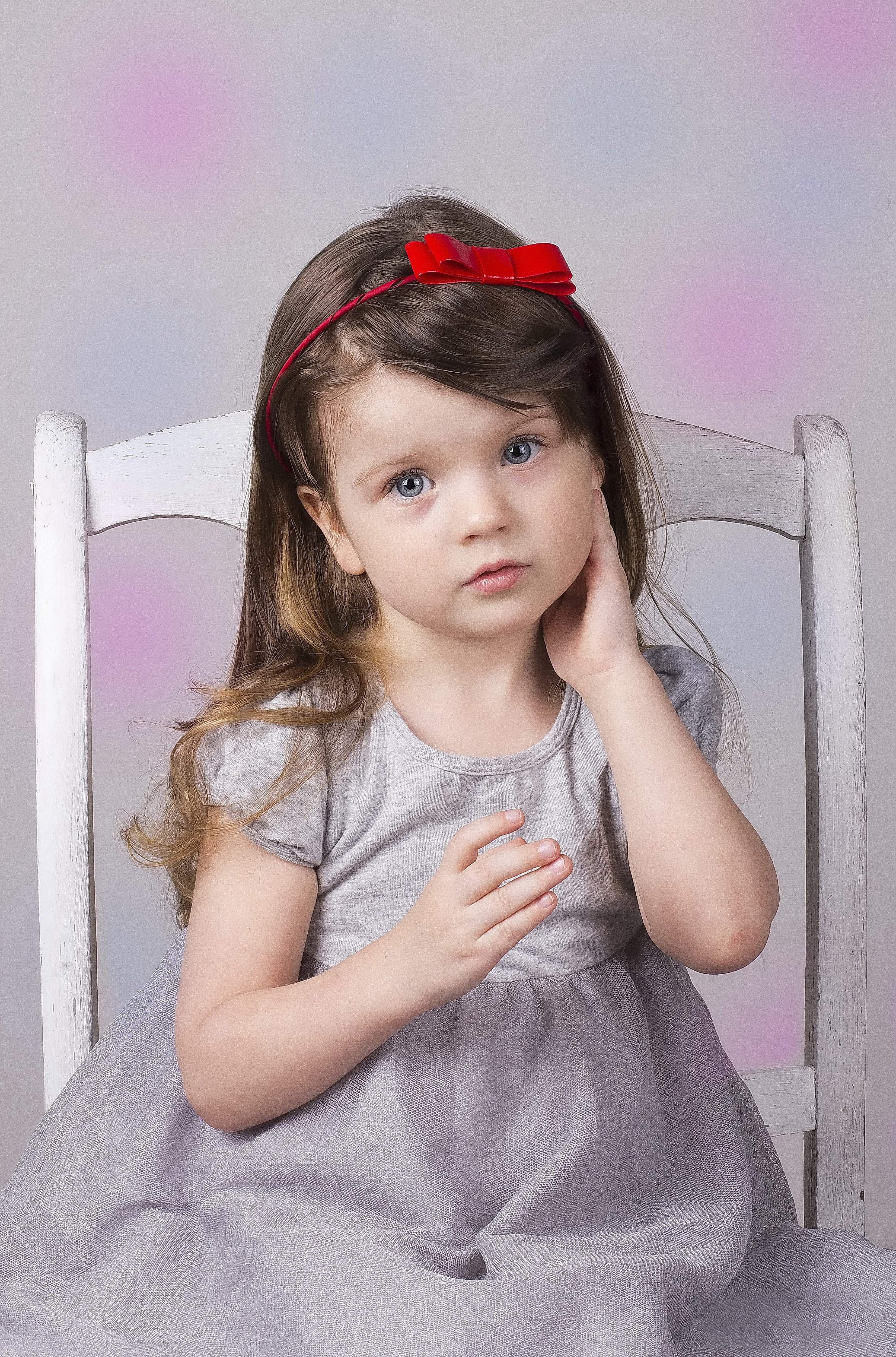 cap, nicely, child, girls, caucasian Ethnicity, one Person, 4K, the little girl, females, gray, waist up, innocence, sleeved, three quarter length, dress, Phone HD Wallpaper
