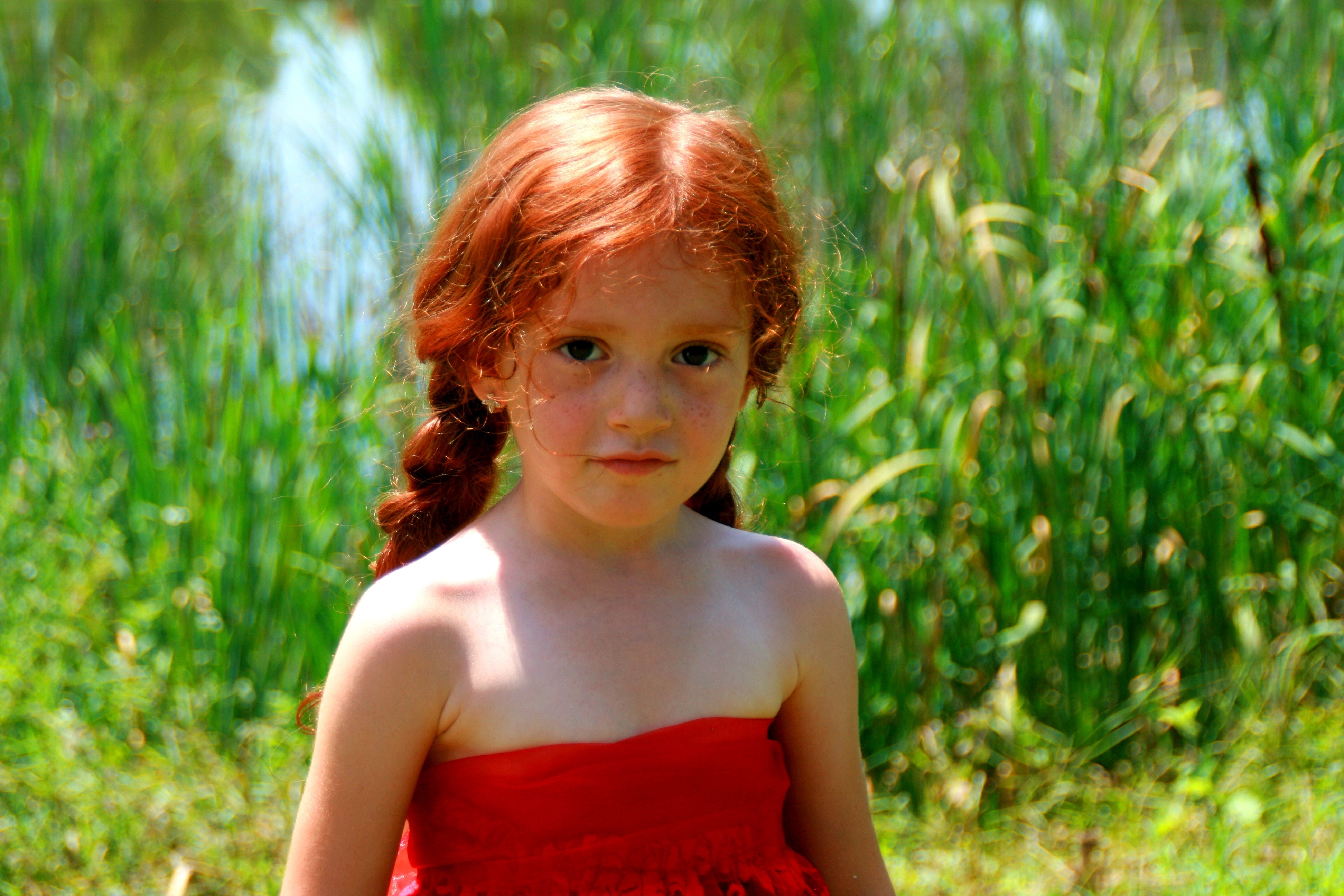cute, one Person, leisure activity, portrait, beautiful, hairstyle, front view, outdoors, redhead, green, land, focus on foreground, grass, daytime, near, HD Wallpaper