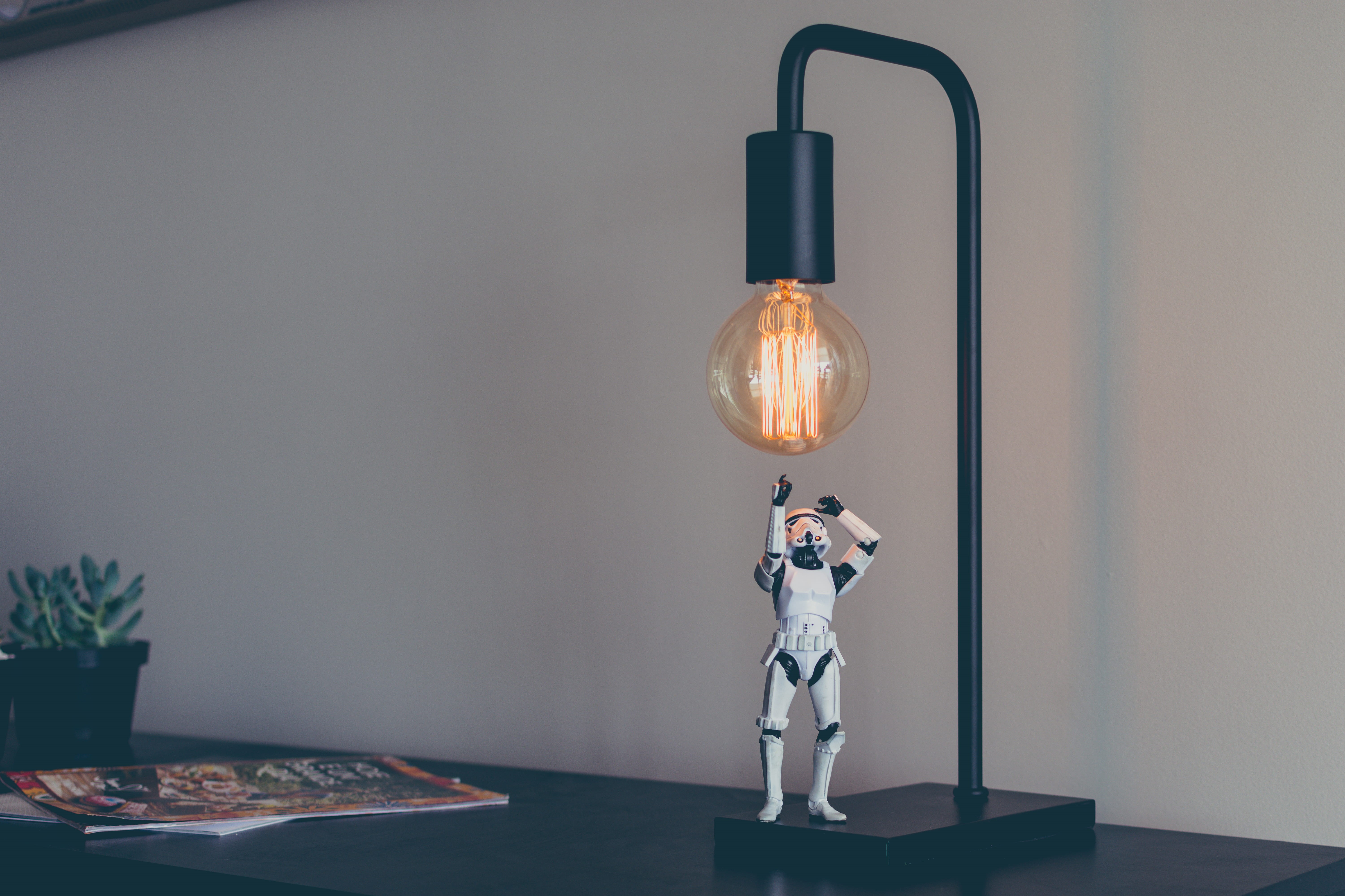 innovation, figure, lamp, bulb, science, single object, electricity, action, funny, bizarre, star, human representation, glowing, light, black, HD Wallpaper