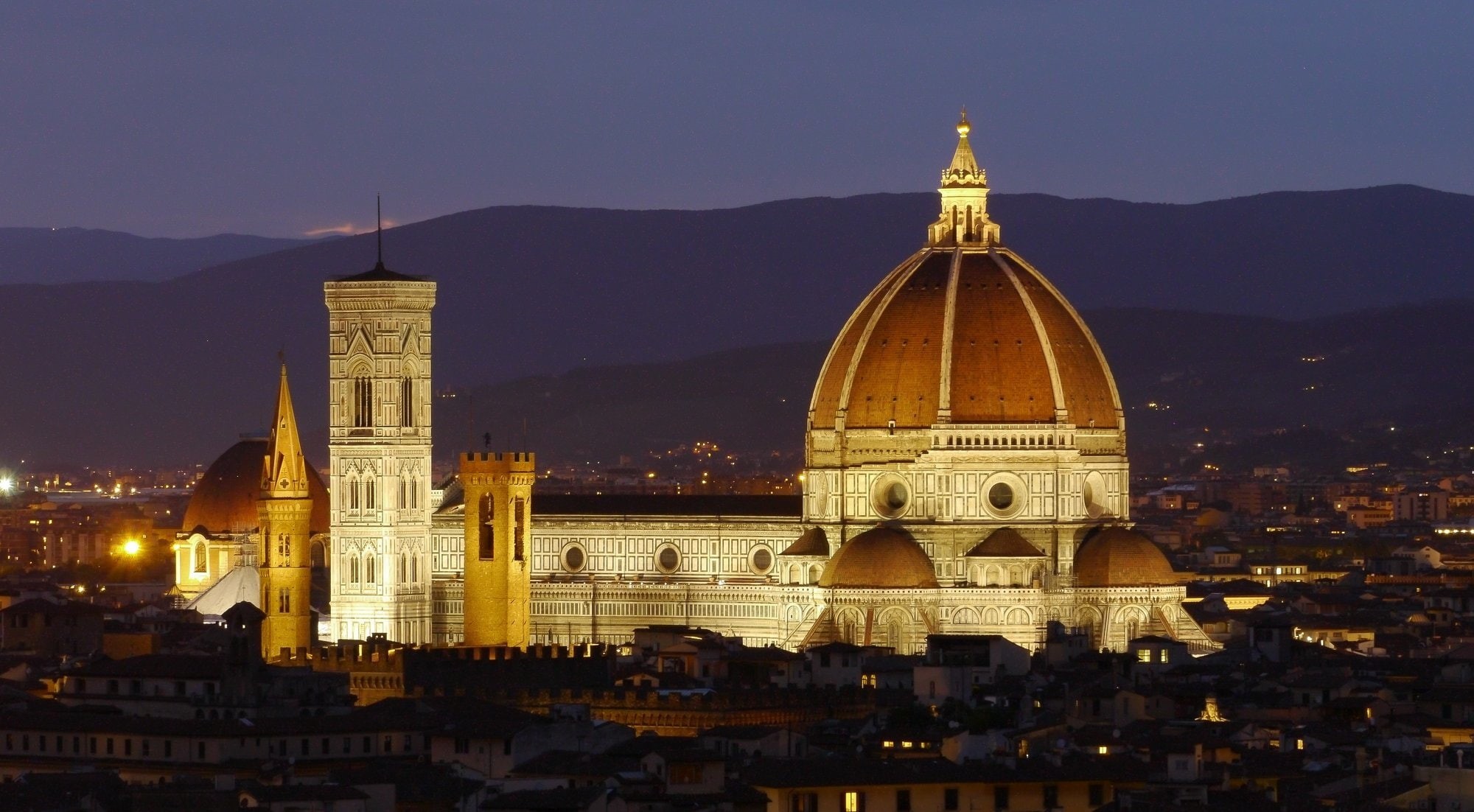 1080P, lights, the view from Piazzale Michelangelo, night, Florence, Duomo, Italy, mountains, the sky, home, the Cathedral of Santa Maria del Fiore, HD Wallpaper