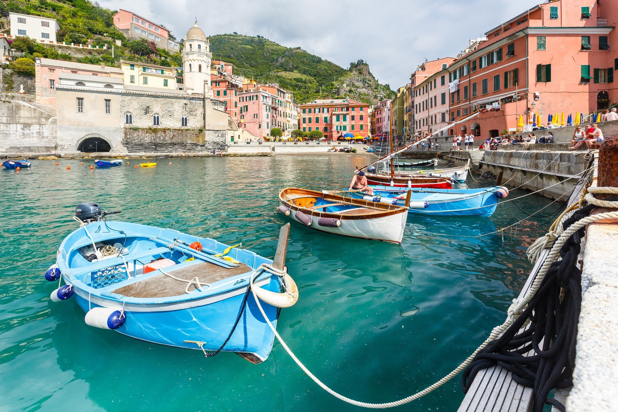 Ligurian coast, home, Italy, cinque, terre, 1080P, bay, boat, Cinque Terre, Mountains, Vernazza, HD Wallpaper