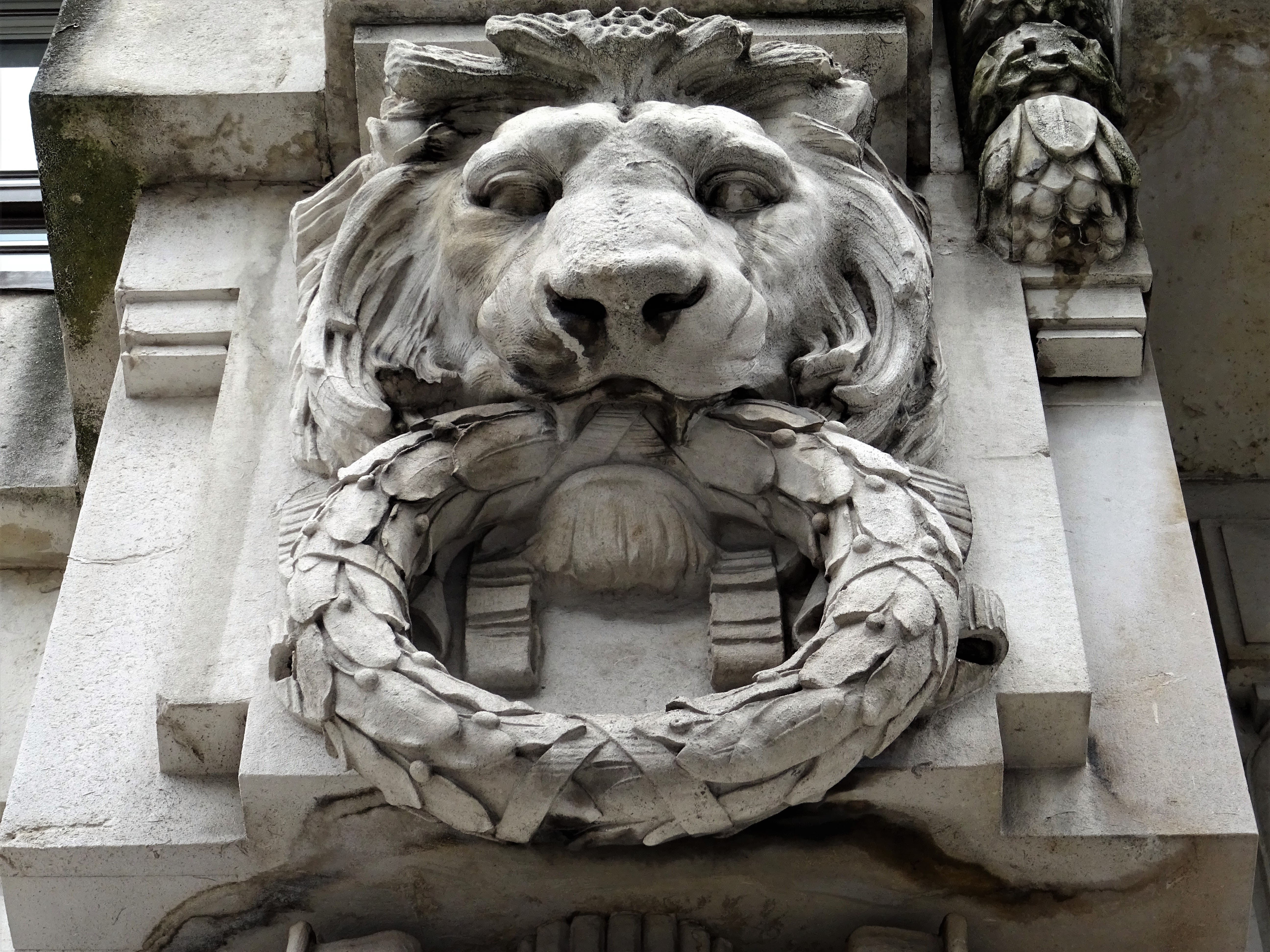 landmark, representation, architectural column, the past, statue, carving - craft product, creativity, day, sculpture, art and craft, lion, culture, outdoors, HD Wallpaper