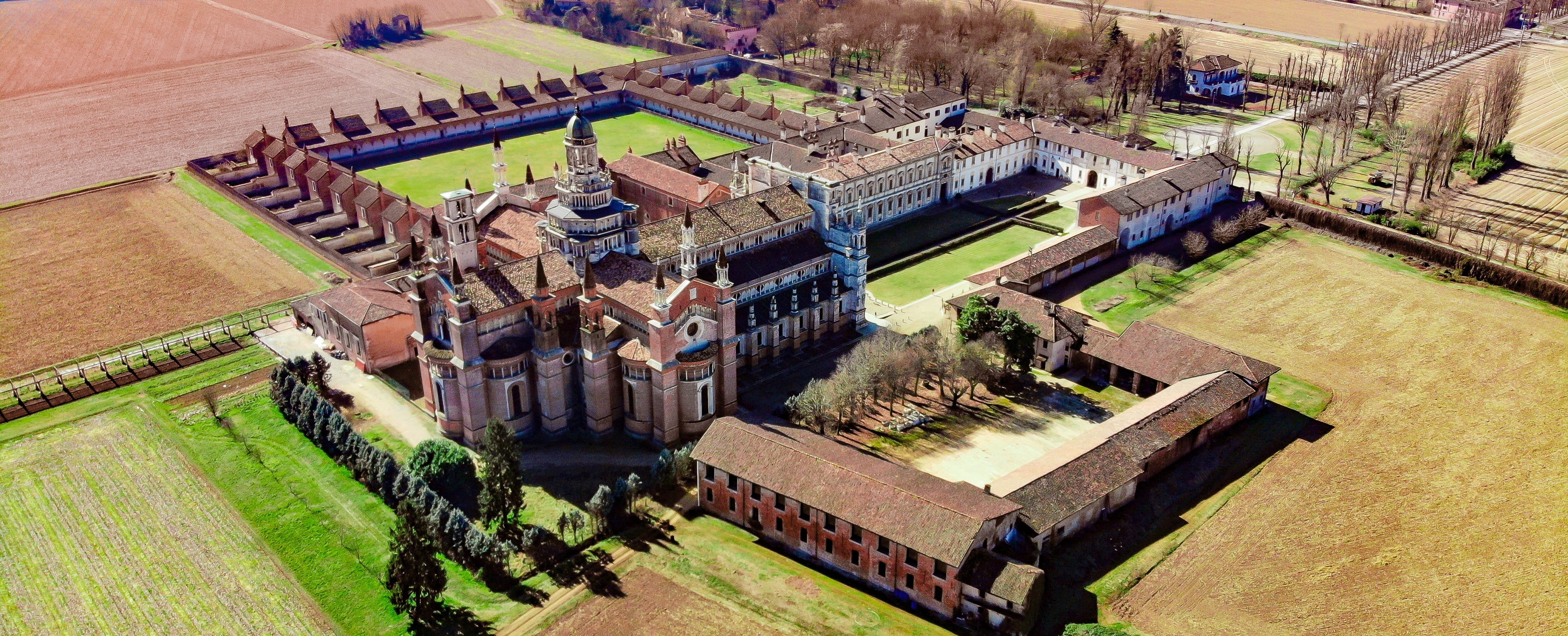 church, outdoors, art, high angle view, nature, aerial view, city, the christian church, monastery of santa maria delle grazie, certosa di pavia, incidental people, HD Wallpaper