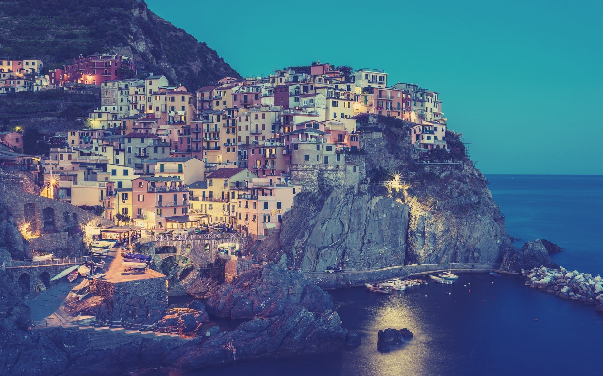 formation, built structure, day, land, cityscape, Italy, townscape, Manarola, residential district, sea, no people, building exterior, city, 1080P, solid, HD Wallpaper