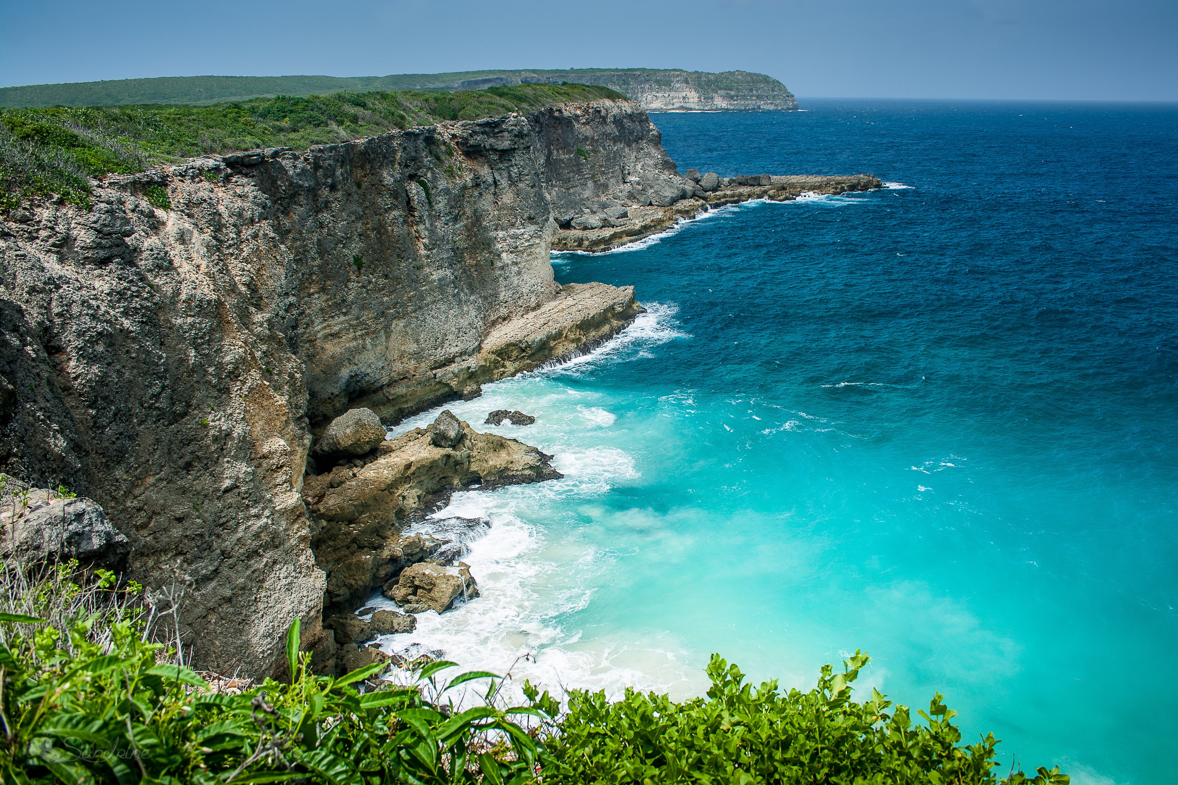 guadeloupe, concrete, rock - Object, 4K, sea, daytime, beside, nature, coastline, ocean, antilles, blue ocean, cliff, mountain, atlantic Ocean, blue, Landscape, HD Wallpaper