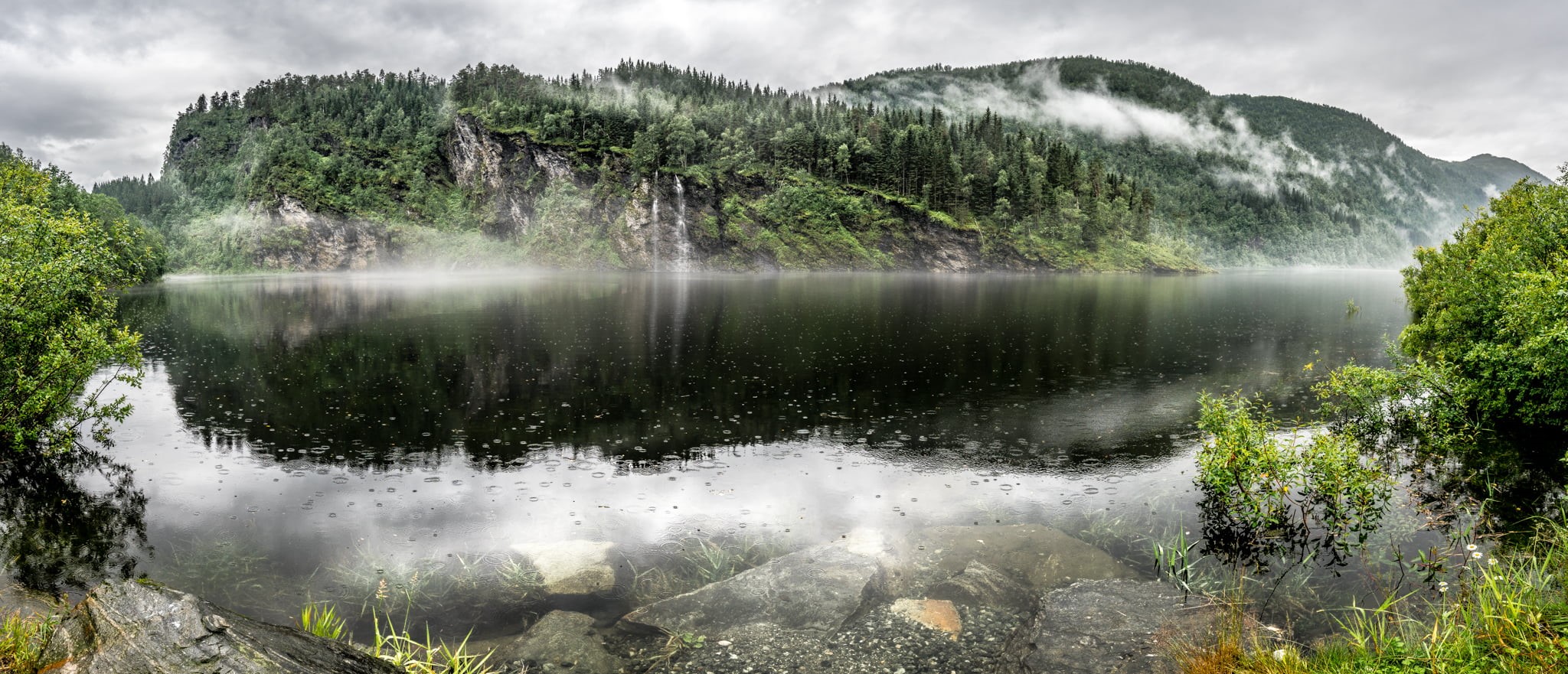 Hordaland, sky, beside, lake, geotagged, Landscape, scenics, 1080P, summer, beauty In Nature, forest, cliff, Norway, full frame, weather, body, green Color, HD Wallpaper