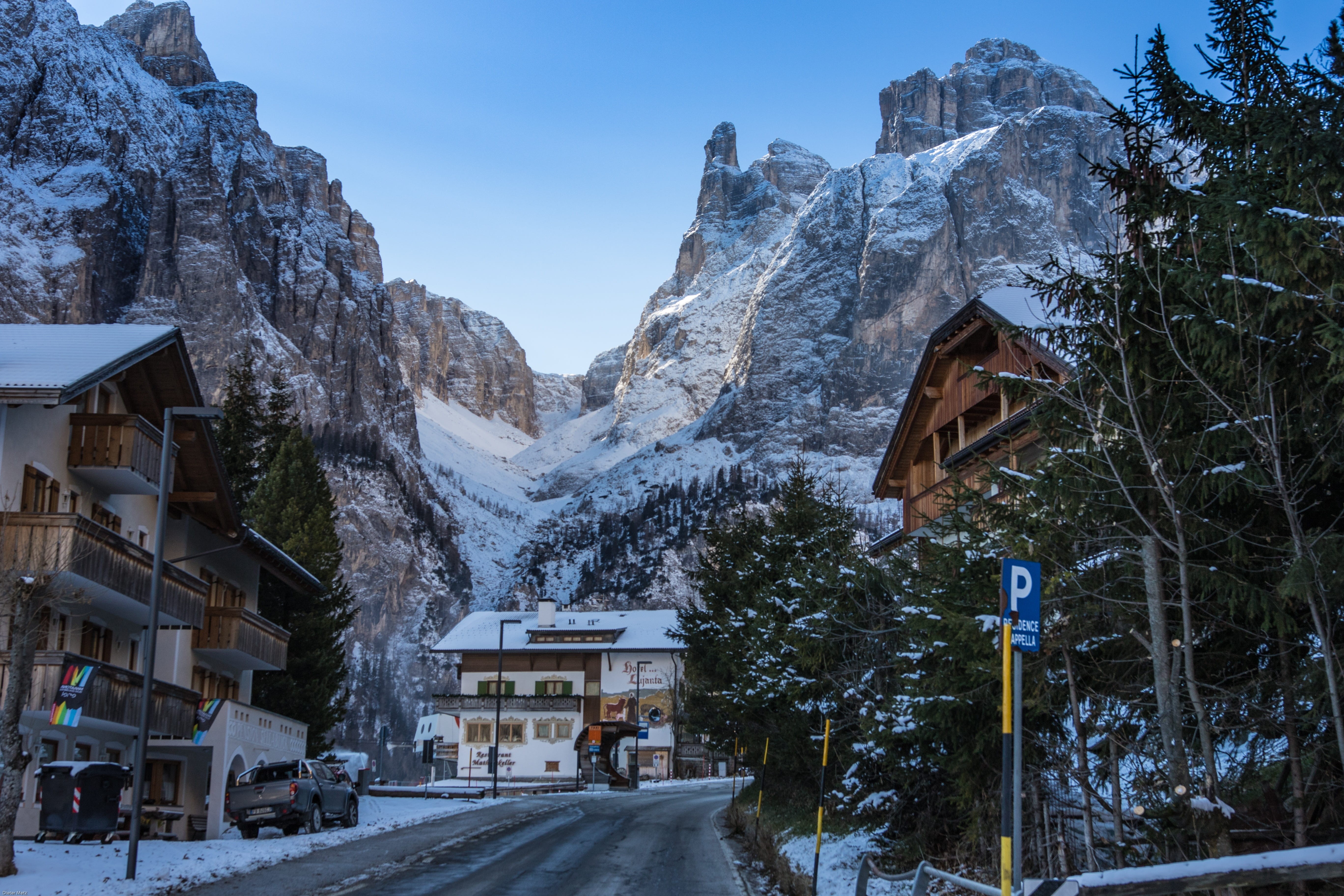 nature, village, forest, residential district, plant, mountain, alpine, the way forward, mountains, landscape, direction, Dolomites, South Tyrol, day, tree, HD Wallpaper