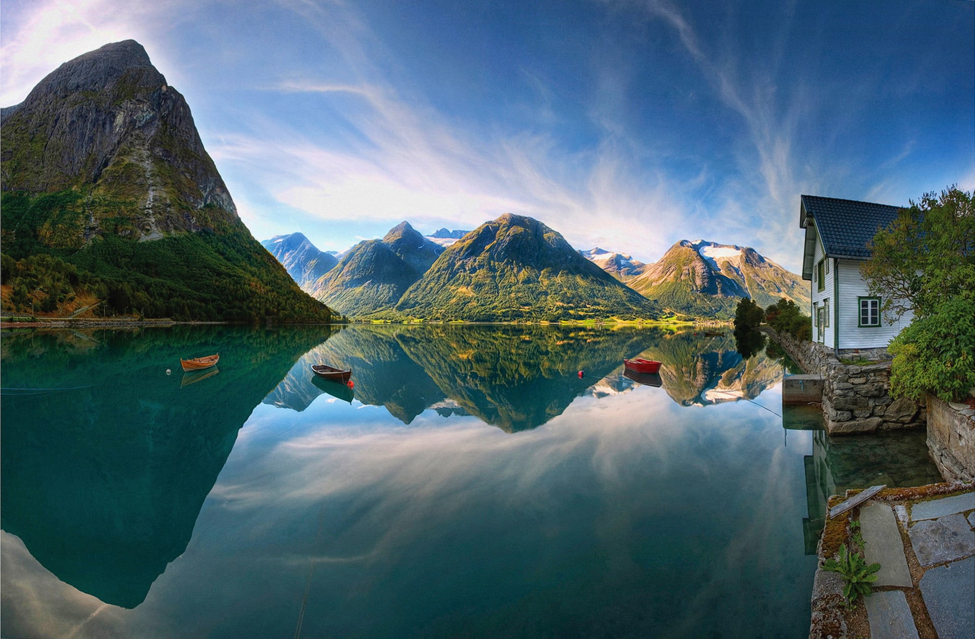 nature, body, outdoors, tranquility, building, environment, sky, beauty in nature, reflection lake, reflection, house, 1080P, cloud - sky, mountain range, HD Wallpaper