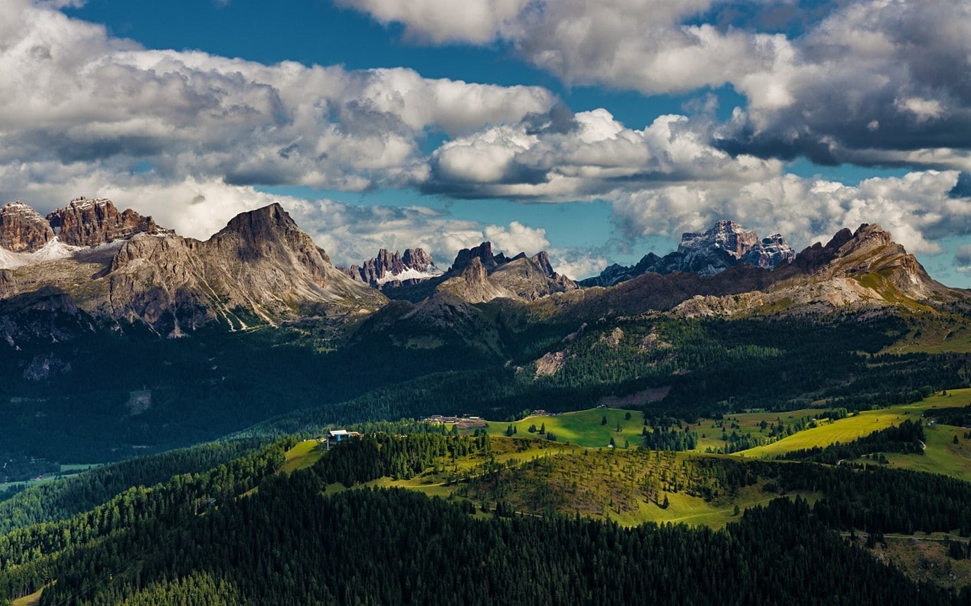 mountain range, mountains, beauty in nature, green color, forest, land, mountain, mountain peak, plant, scenics - nature, Italy, environment, no people, HD Wallpaper