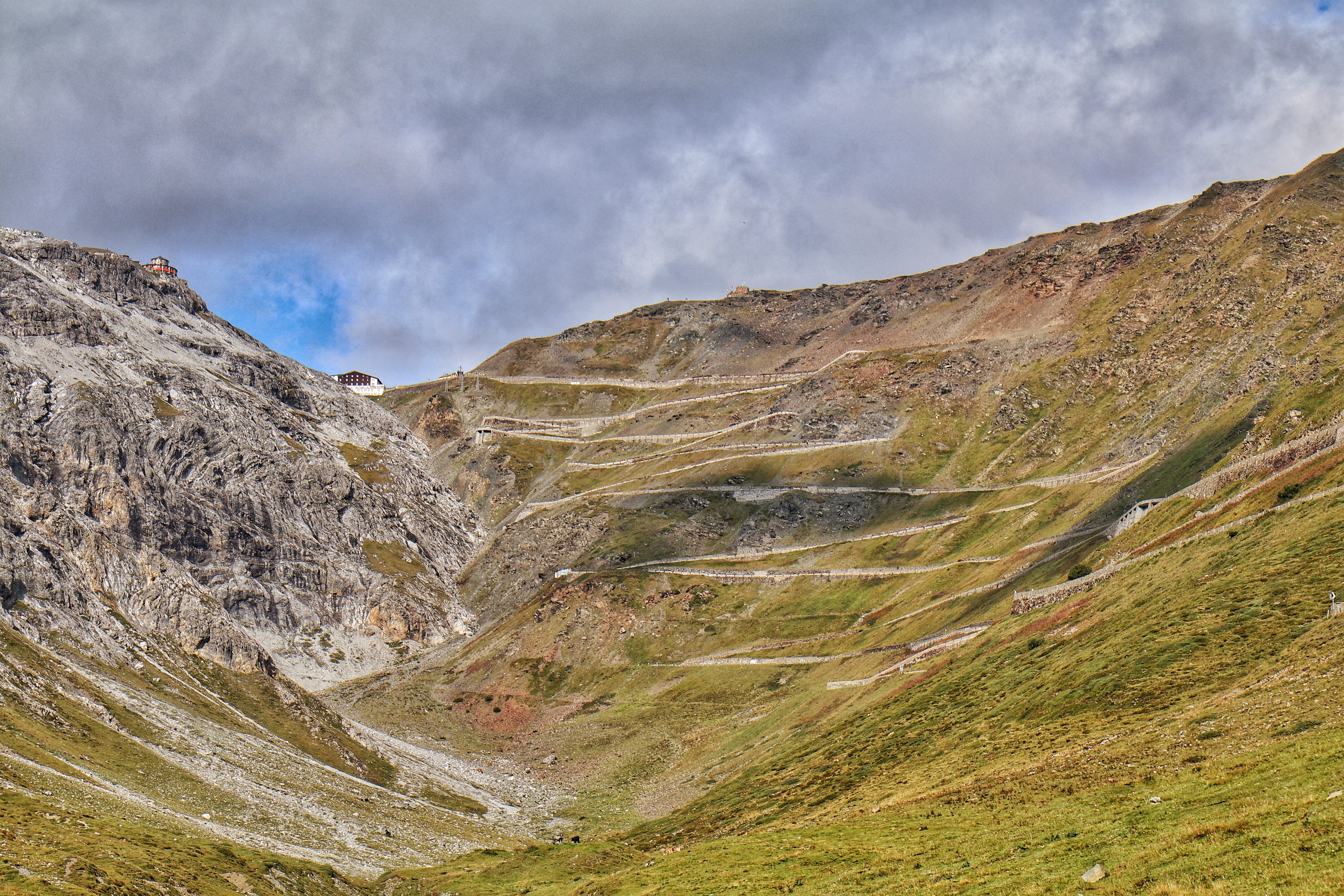 sky, non-urban scene, tranquil scene, road, beauty in nature, italy, no people, land, 5K, landscape, valley, cloud - sky, outdoors, environment, tranquility, HD Wallpaper