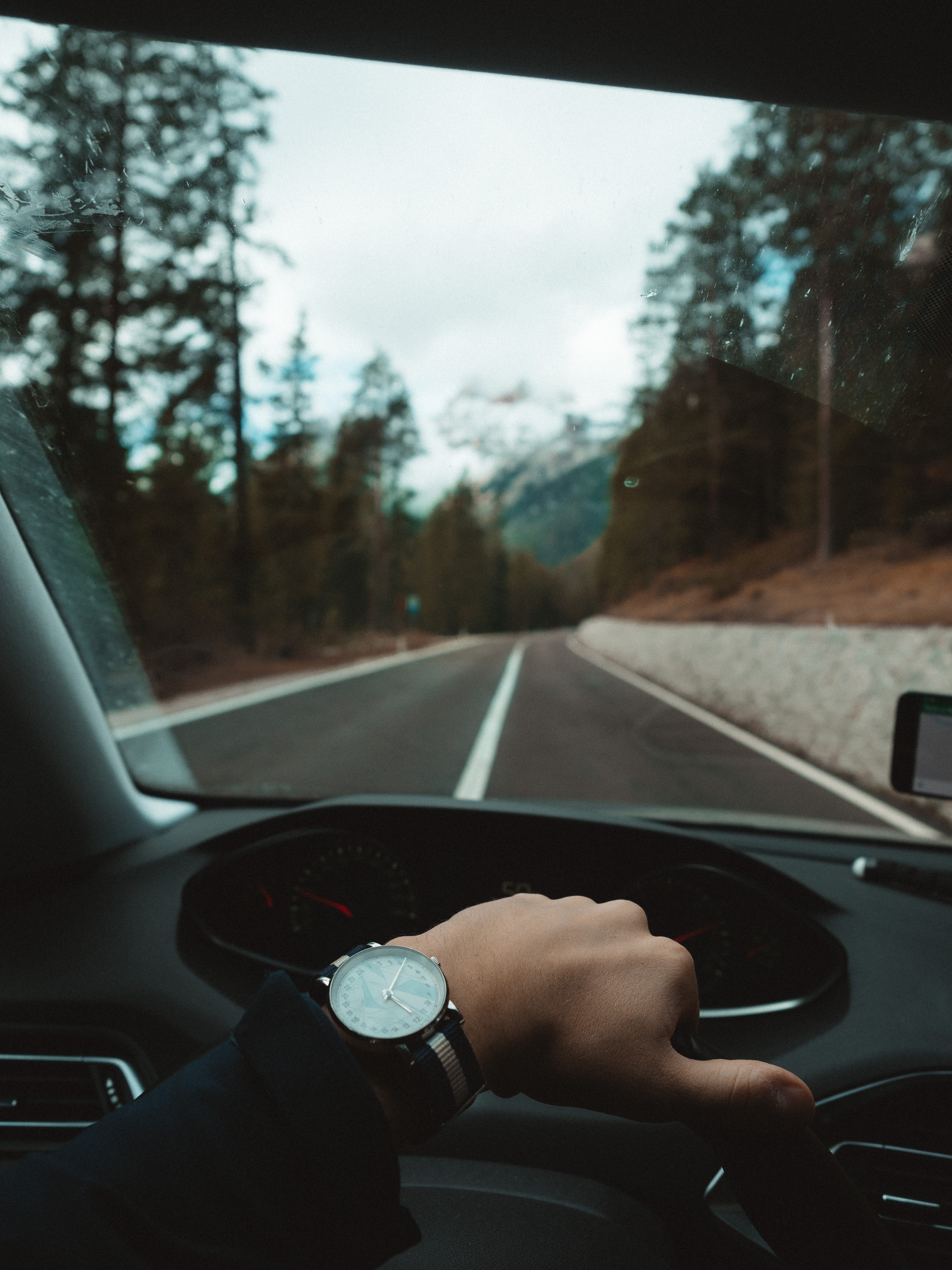road trip, land vehicle, oregon, transparent, human body part, electronics, transportation, tree, nature, steering wheel, daytime, mirror, automobile, indoors, Phone HD Wallpaper