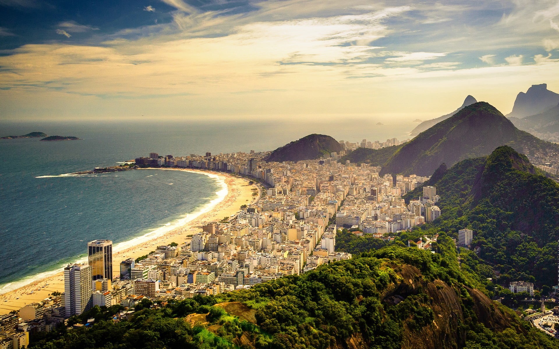building, no people, 1080P, mountains, Copacabana, building exterior, beach, bay, water, city, Rio de Janeiro, cloud - sky, horizon over water, skyscraper, HD Wallpaper