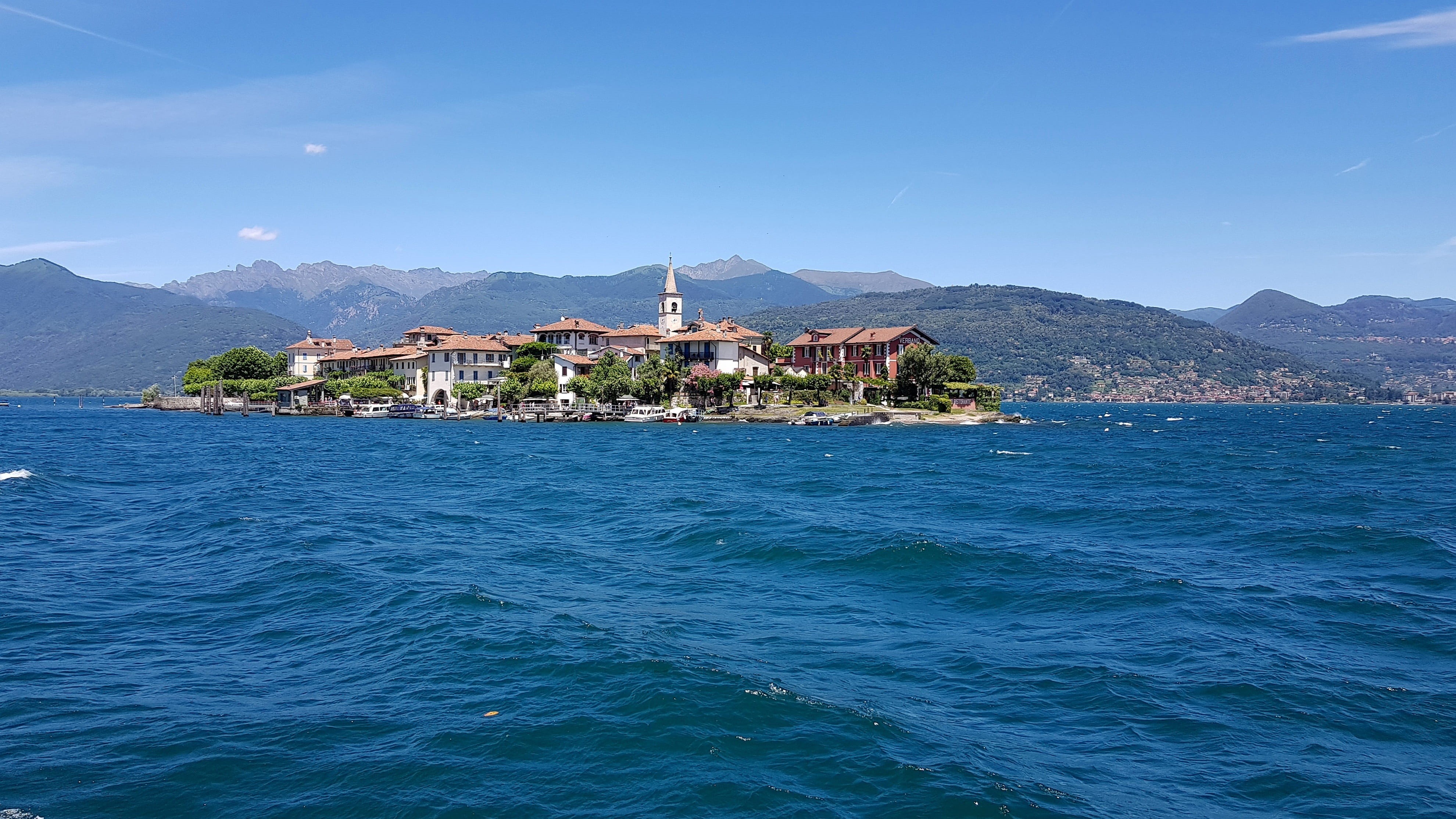 alps, travel destinations, sea, no people, residential district, mediterranean, beauty in nature, building exterior, water, built structure, islands, stresa, HD Wallpaper