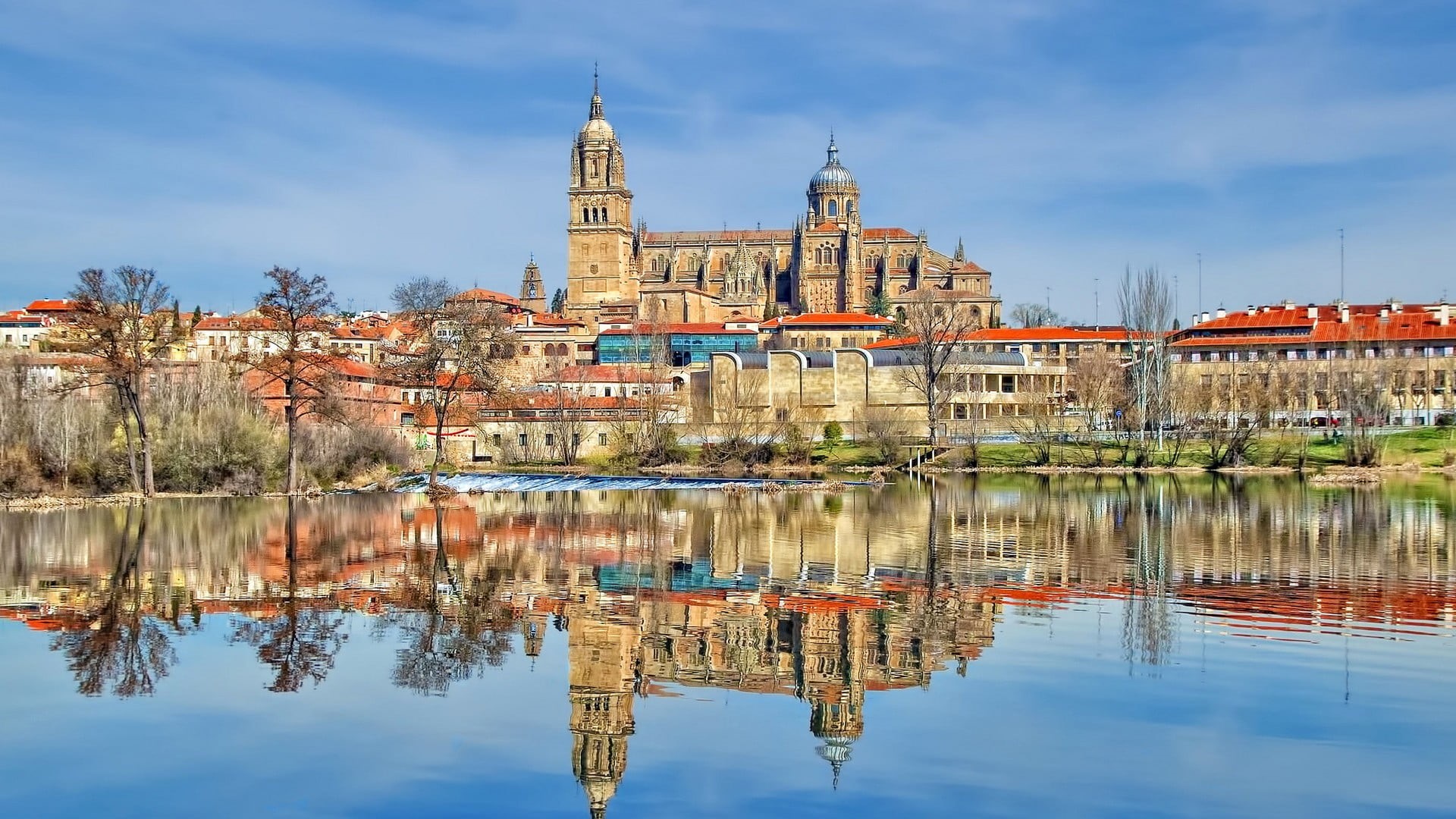 tower, building, 1080P, lake, building exterior, reflection, religion, history, cathedral, the past, house, day, brown, outdoors, Spain, architecture, HD Wallpaper