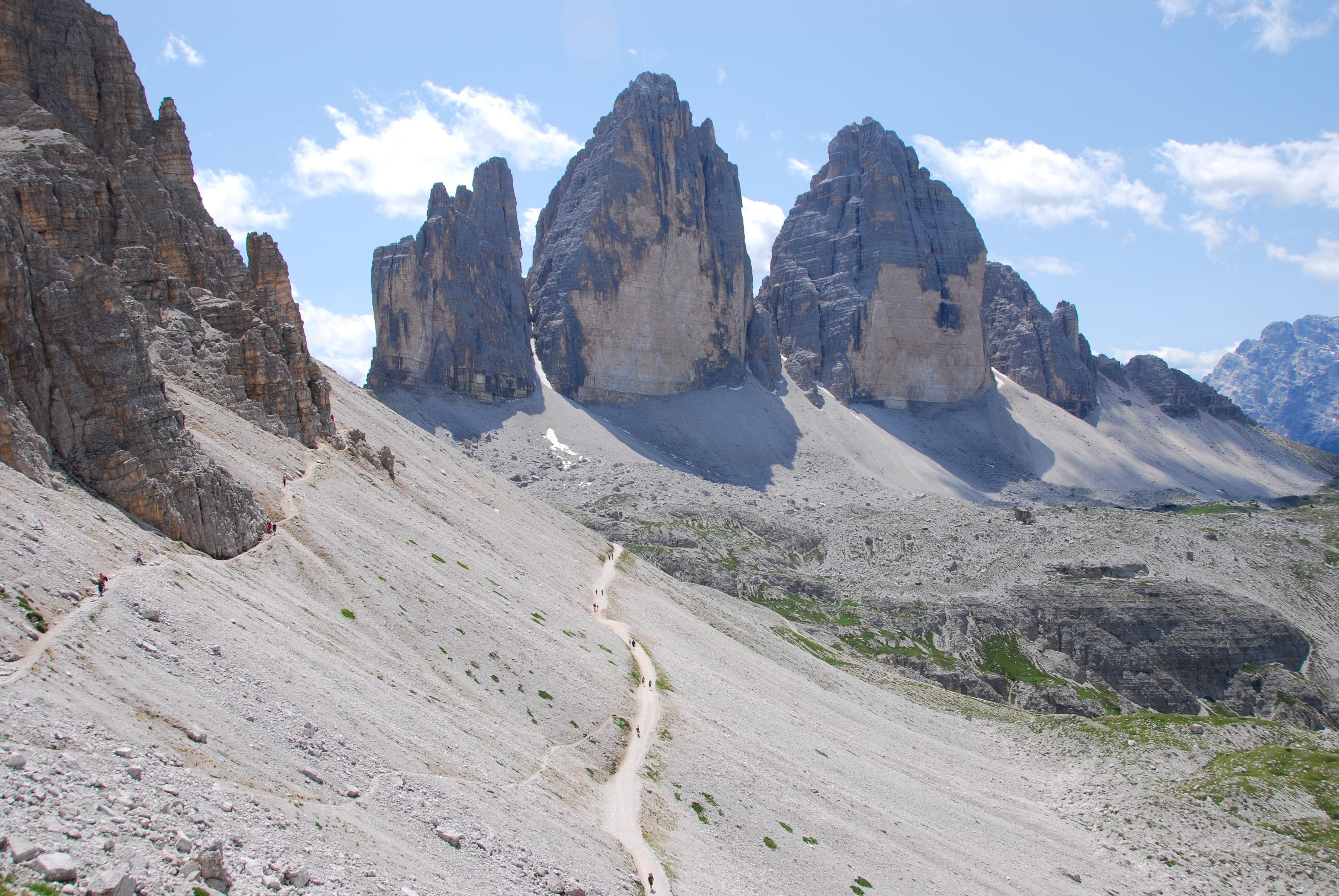 lavaredo, mountaineering, mountain range, sky, environment, scenics - nature, formation, beauty in nature, Mountain, eroded, dolomites, travel destinations, HD Wallpaper