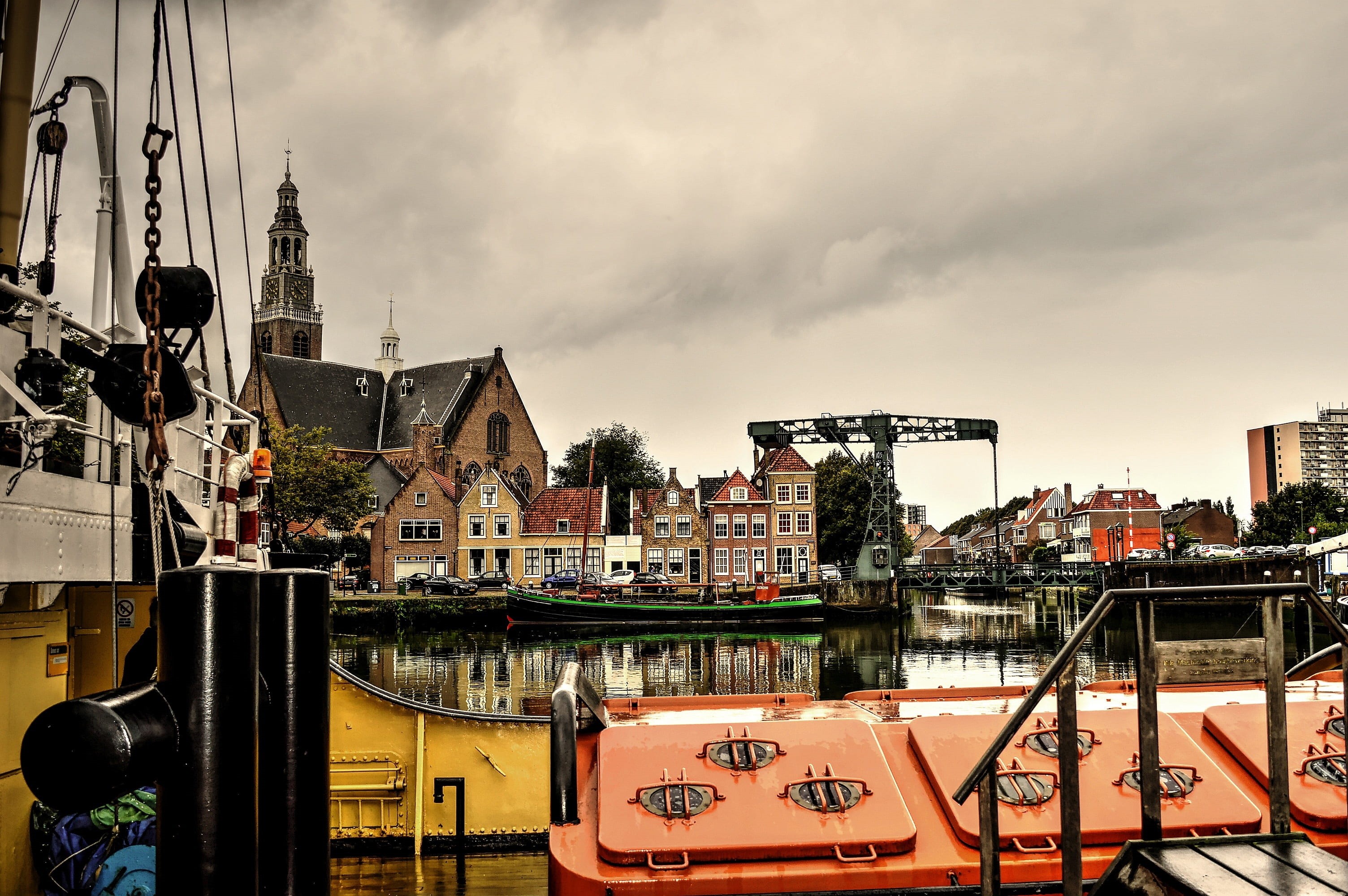 mode of transportation, day, sky, sailboat, river, connection, architecture, outdoors, maassluis, transportation, residential district, no people, nautical vessel, HD Wallpaper