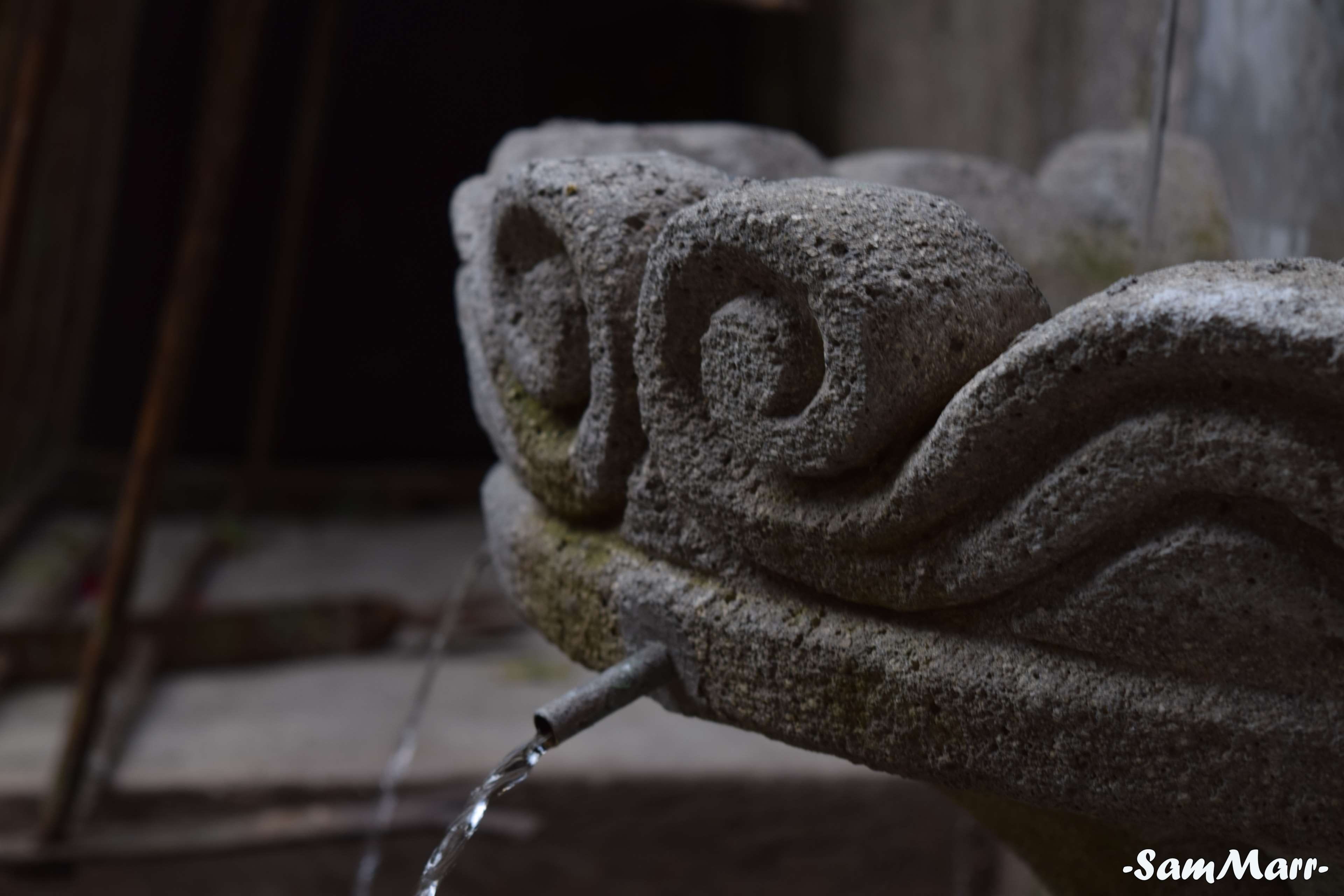 statue, architecture, 4K, human representation, una pequena escultura, stone material, carving - craft product, the past, art and craft, religion, focus on foreground, HD Wallpaper