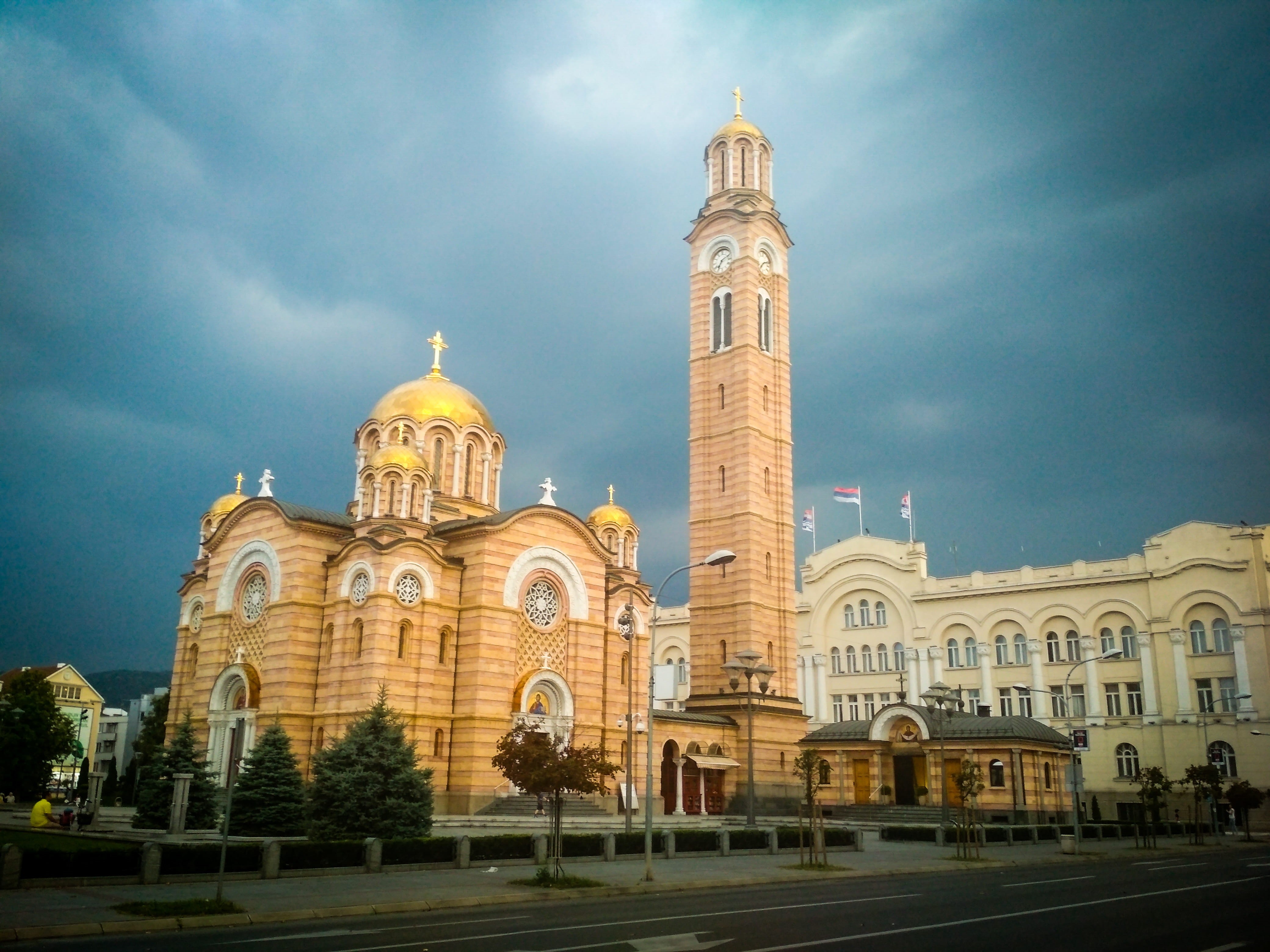 place of worship, low angle view, building exterior, nature, dome, bosnia and herzegovina, adventure, the past, town, cloud - sky, nature, city, HD Wallpaper