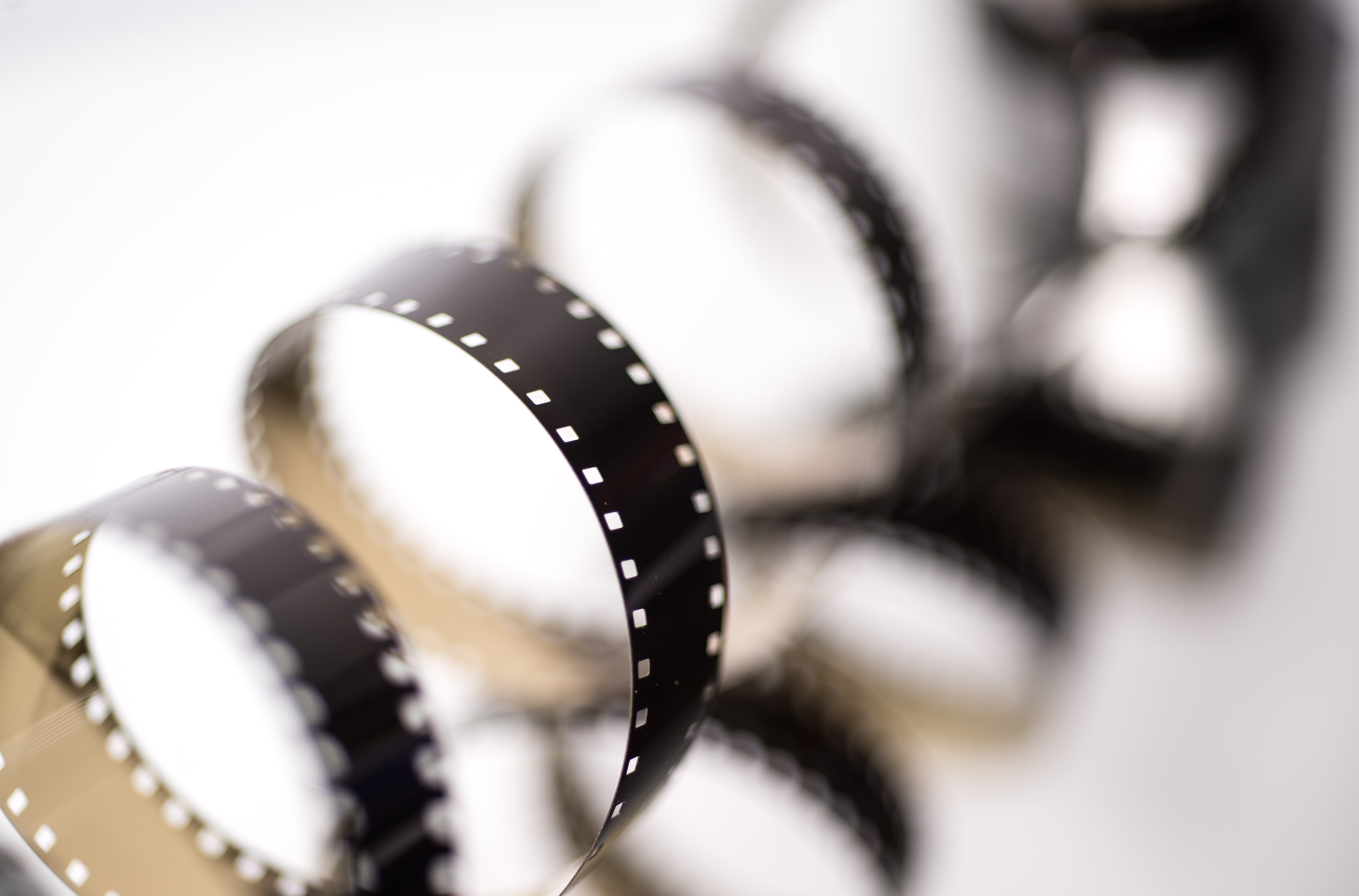 abstract, film industry, 5K, film, selective focus, arts culture and entertainment, backgrounds, photography themes, countdown, video, fashion, curled up, HD Wallpaper