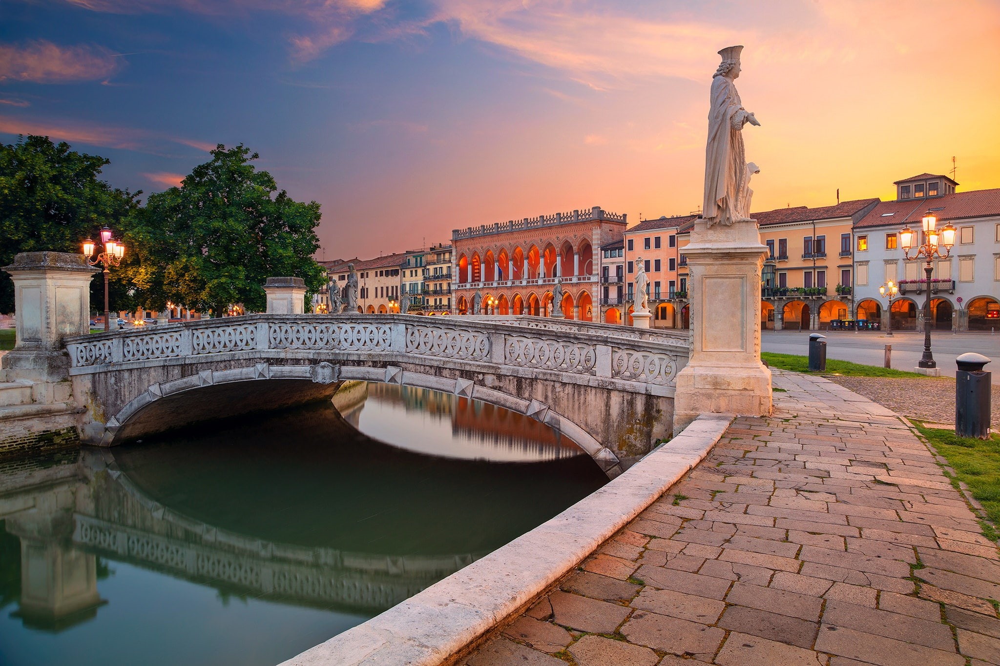 bridge, Italy, 1080P, channel, Padova, Square Prato della Valle, promenade, statue, Prato della Valle, HD Wallpaper