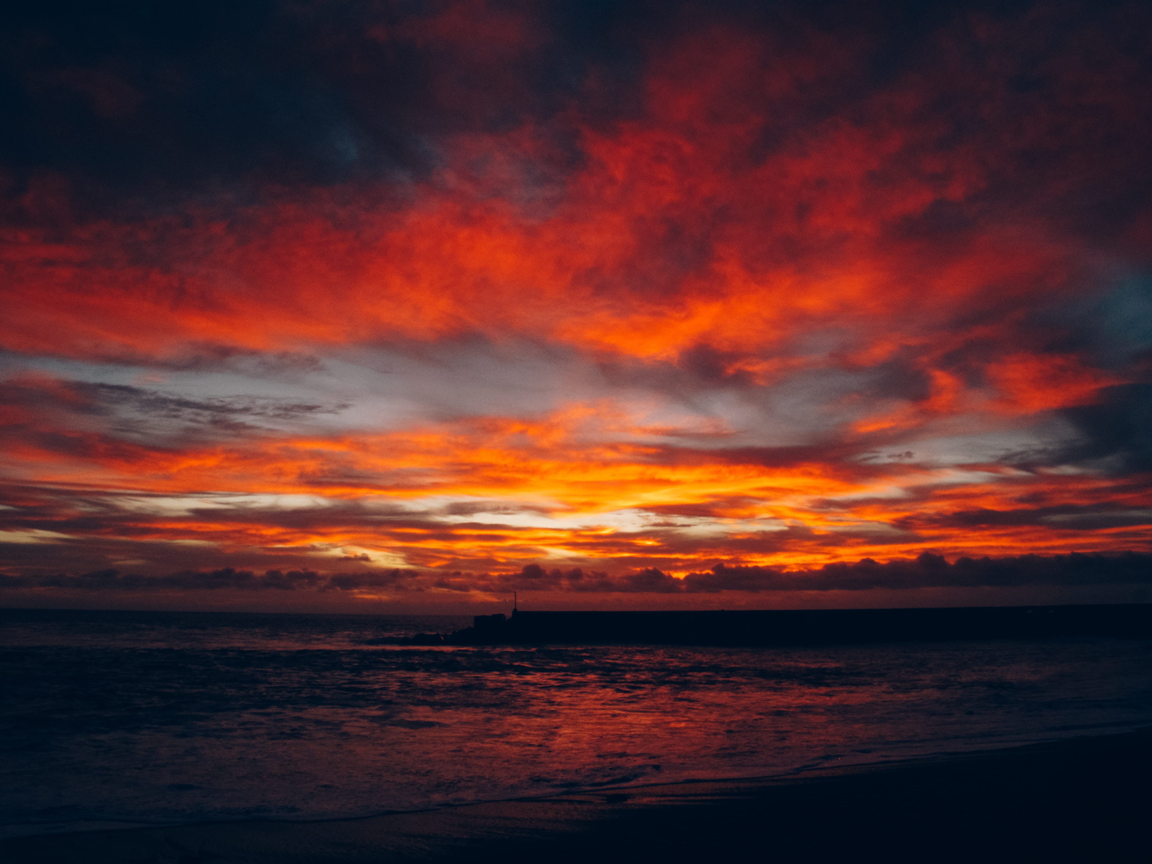 tranquil, oceanshore, water, oceanside, view, no people, horizon, land, dramatic sky, orange color, dark, seascape, nature, outdoors, beauty in nature, HD Wallpaper