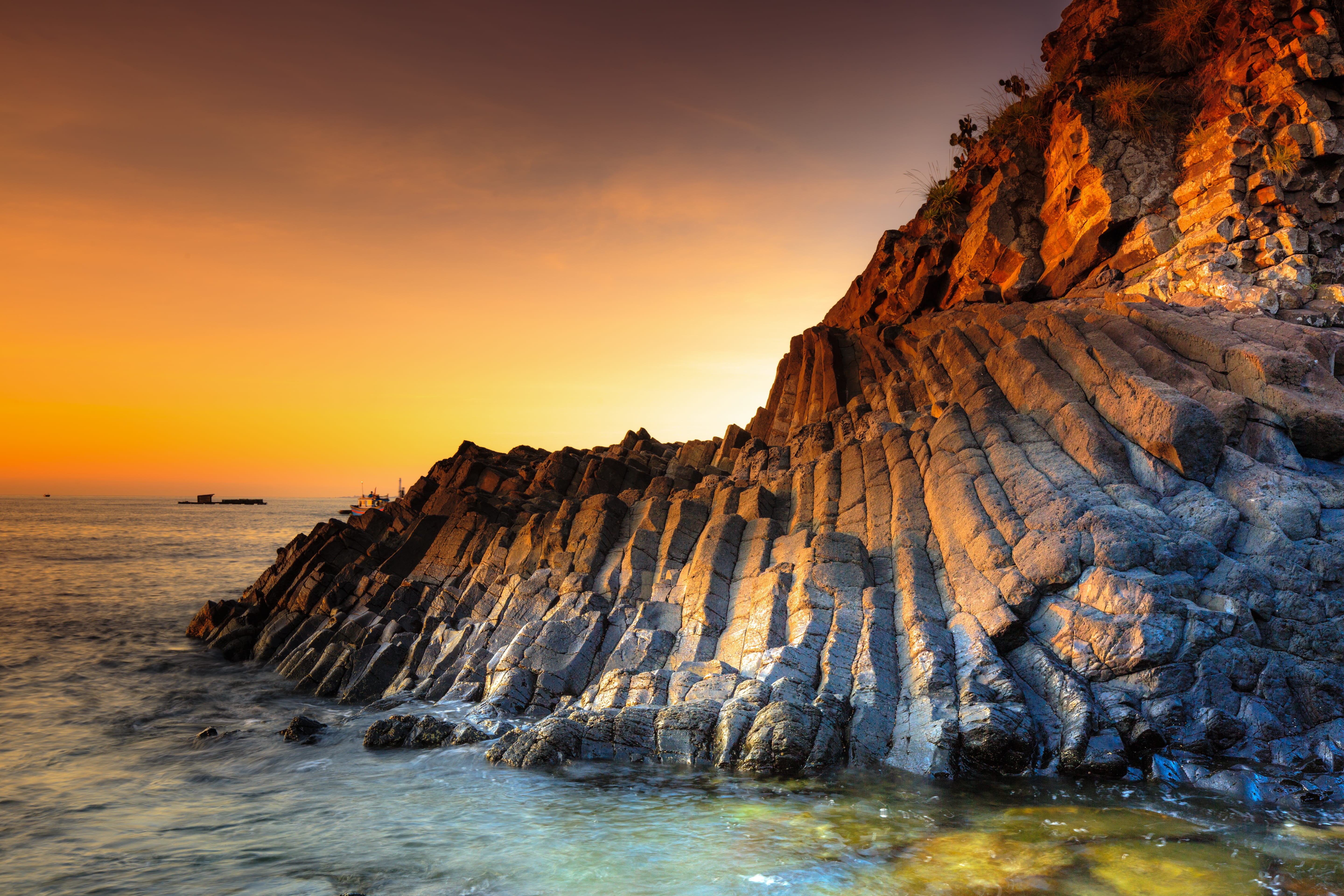 no people, rock, rock formation, formation, outdoors, dawn, photo, stones, dusk, geology, ocean, peaceful, rocks, rock - object, scenic, eroded, HD Wallpaper