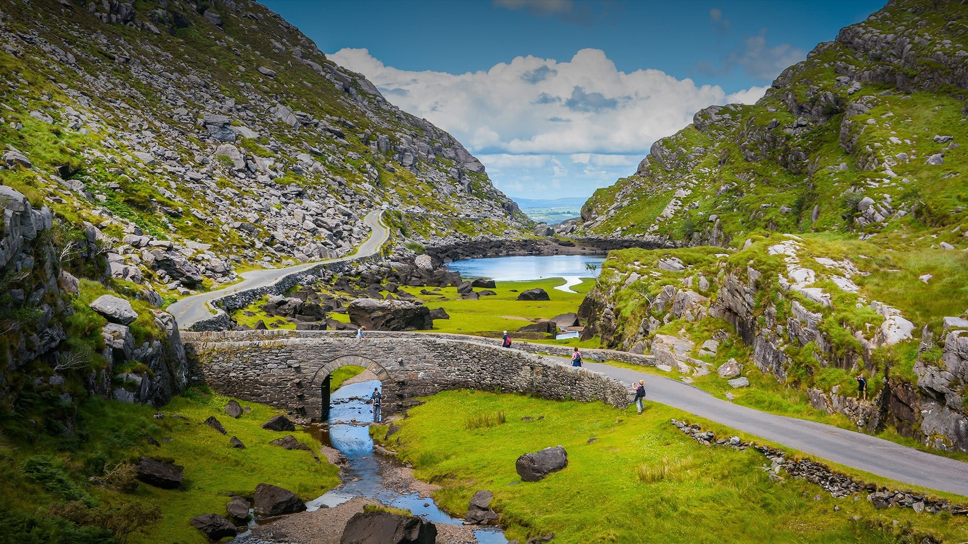 moss, mountains, lake, Ireland, people, rocks, 1080P, County Kerry, bridge, HD Wallpaper