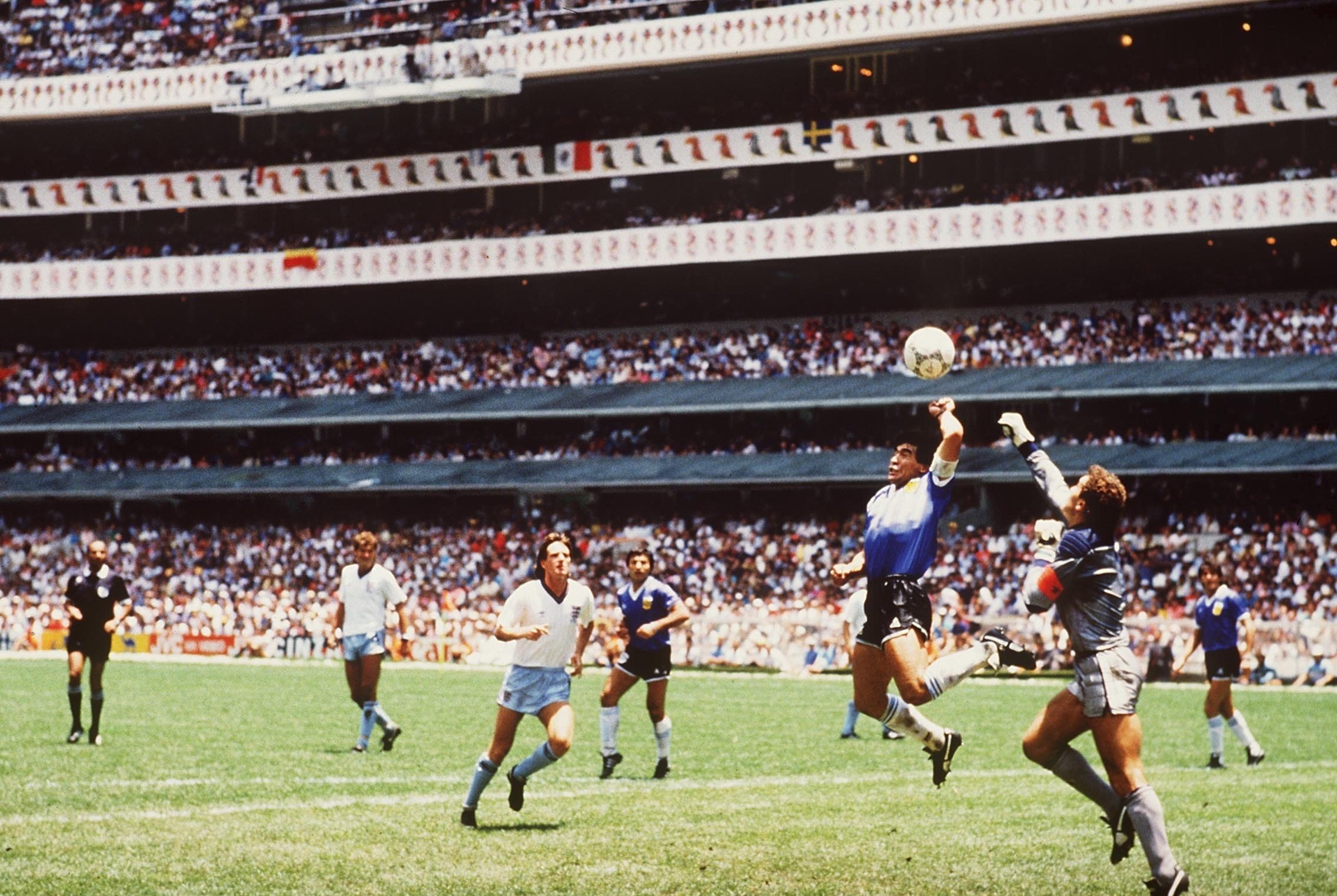 football, 1080P, soccer, art, diego, maradona, hd, x, sports, HD Wallpaper