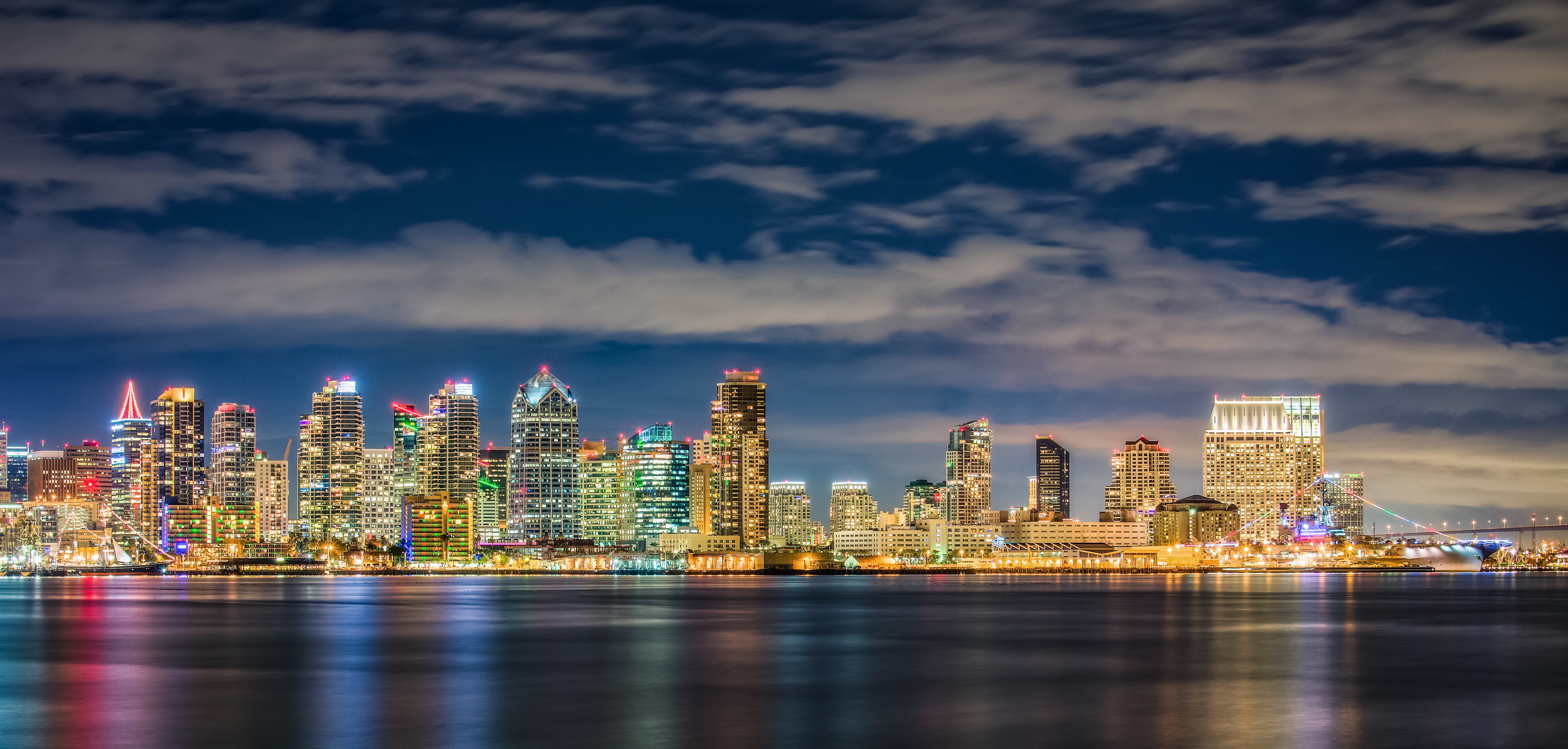 built Structure, reflection, Cityscape, illuminated, photography, building Exterior, architecture, uSA, Stormy, 5K, downtown District, skyscraper, night, HD Wallpaper