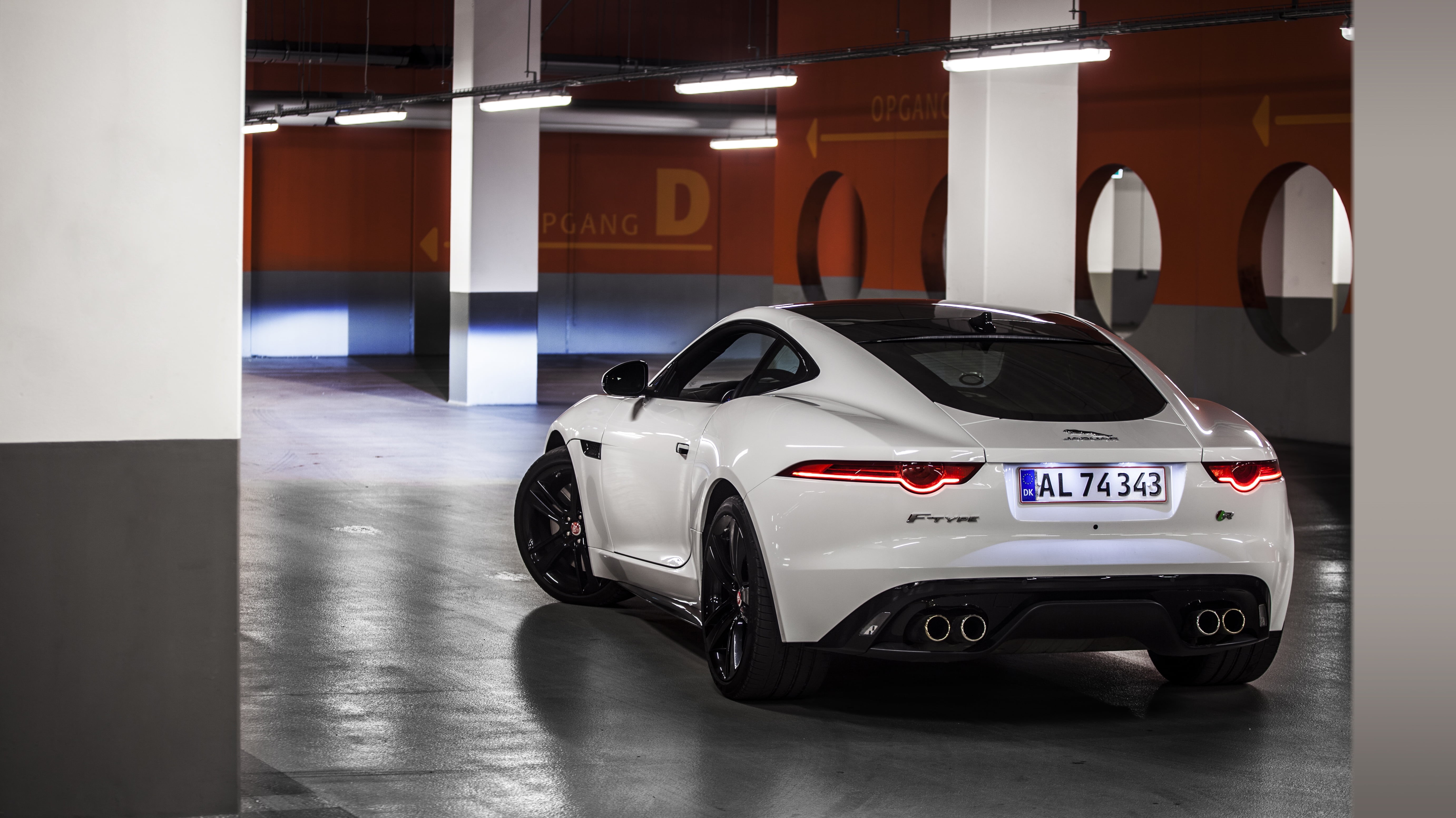 toy, F-Type, land vehicle, motor vehicle, mode of transportation, reflection, no people, sports car, stationary, toy car, Jaguar, showroom, illuminated, HD Wallpaper