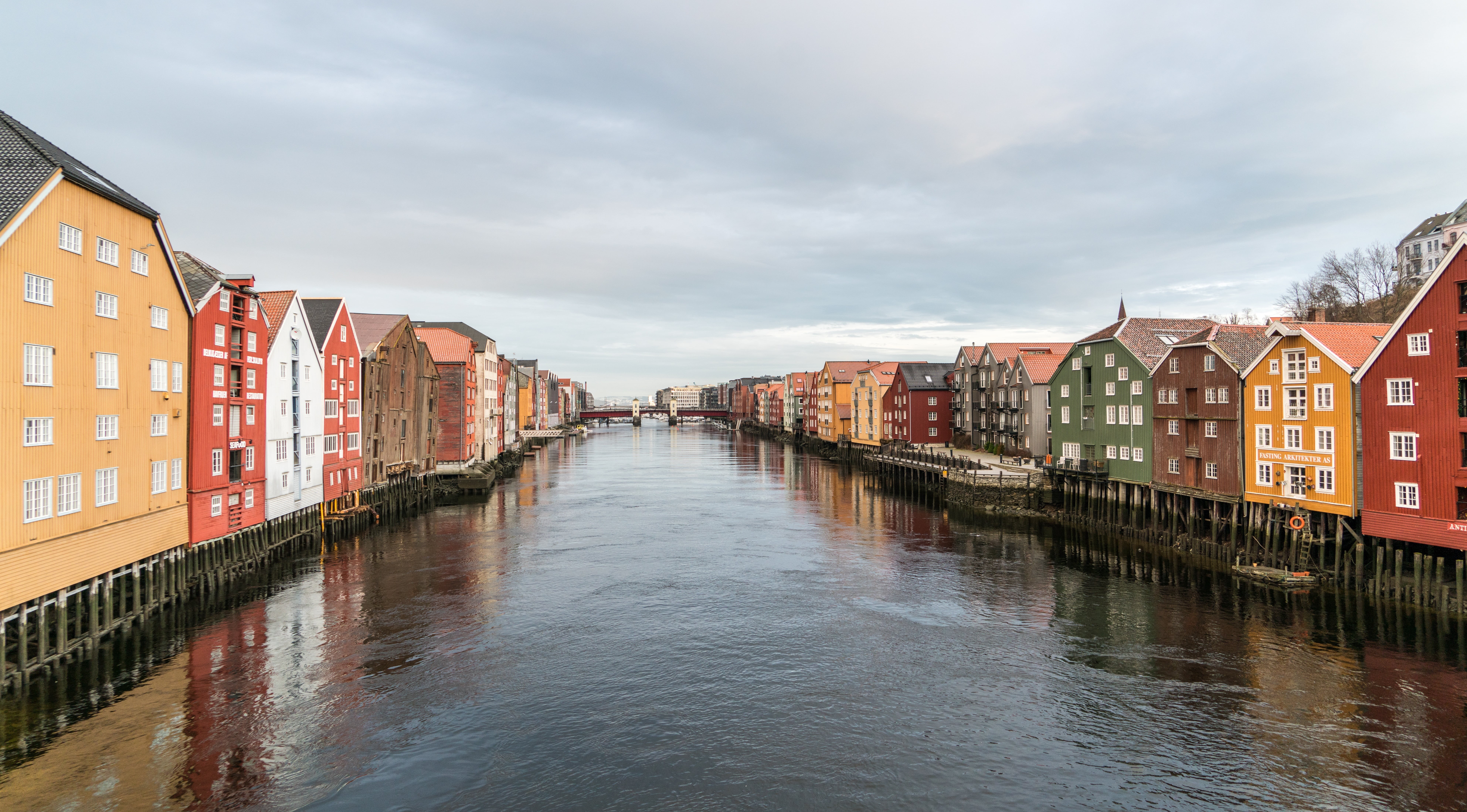 nature, tourist, canal, travel destinations, 8K, building, day, in a row, reflection, colorful, water, transportation, bridge, trondheim, waterfront, row house, HD Wallpaper