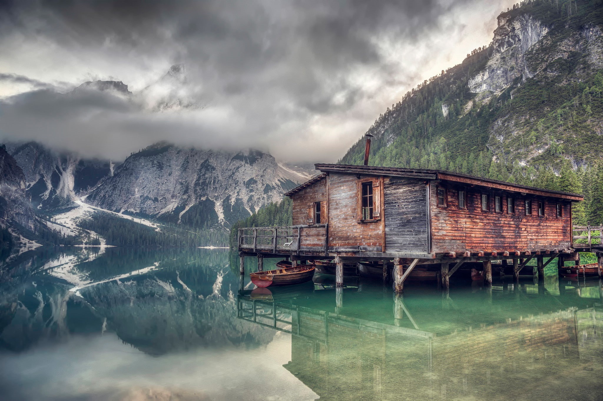 mountains, 1080P, braies, boat, reflection, Lake, Lake Braies, HD Wallpaper