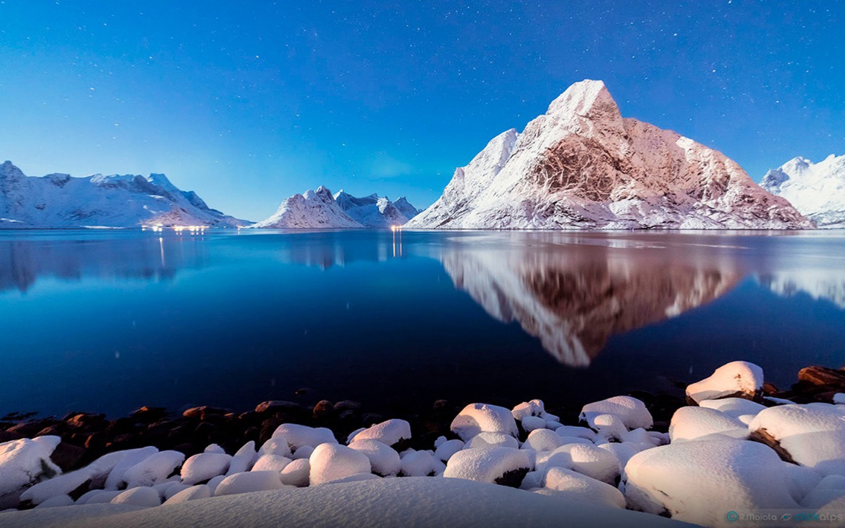 mountains, beauty in nature, 2K, blue, water, frozen, ice, mountain, reflection, stones, cold temperature, environment, snow, mountain range, HD Wallpaper