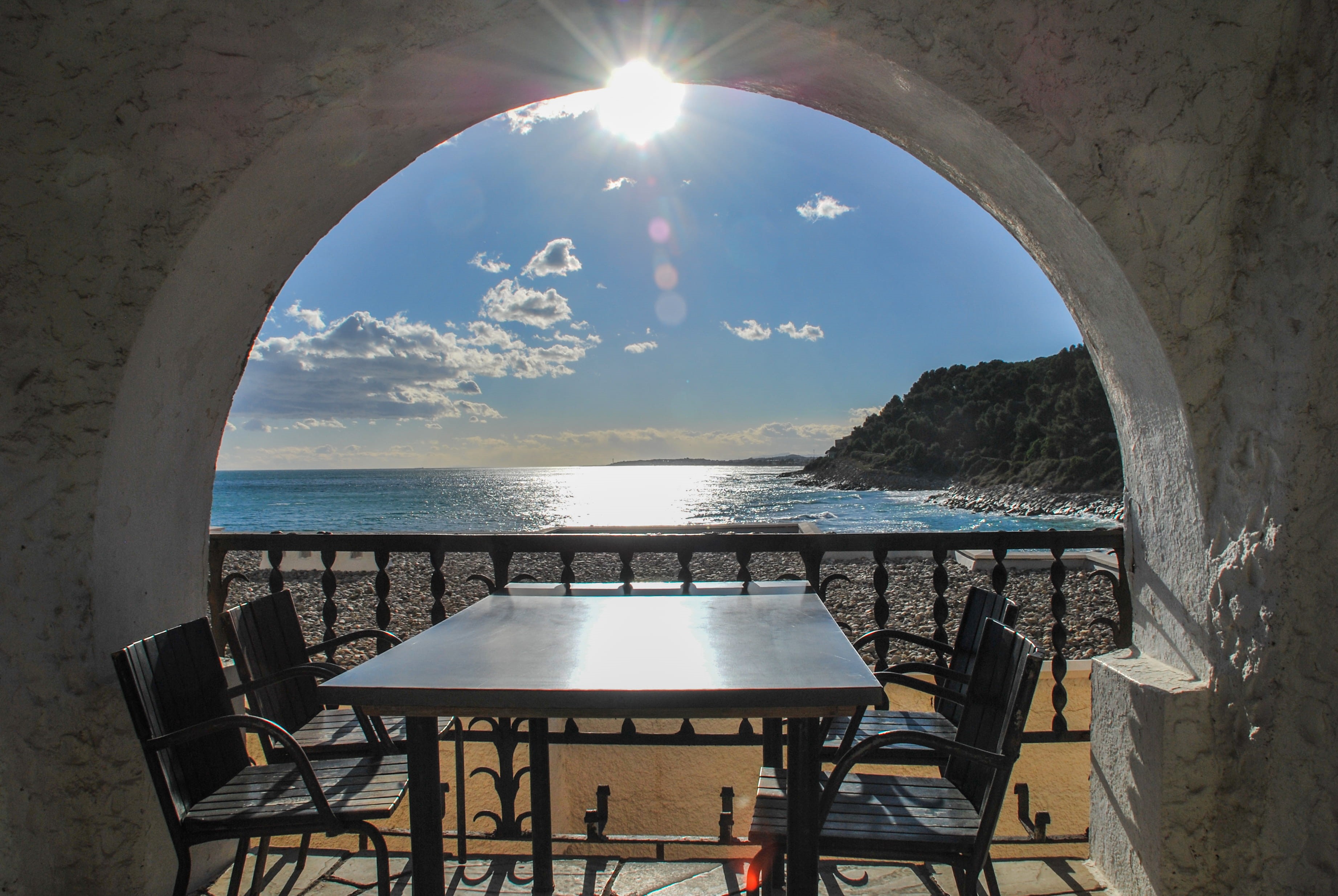 tranquil scene, sunlight, beach, nature, tranquility, roc de sant gaietà, mediterranean, sky, chair, horizon, table, balcony, 2K, spain, chairs, setting, HD Wallpaper