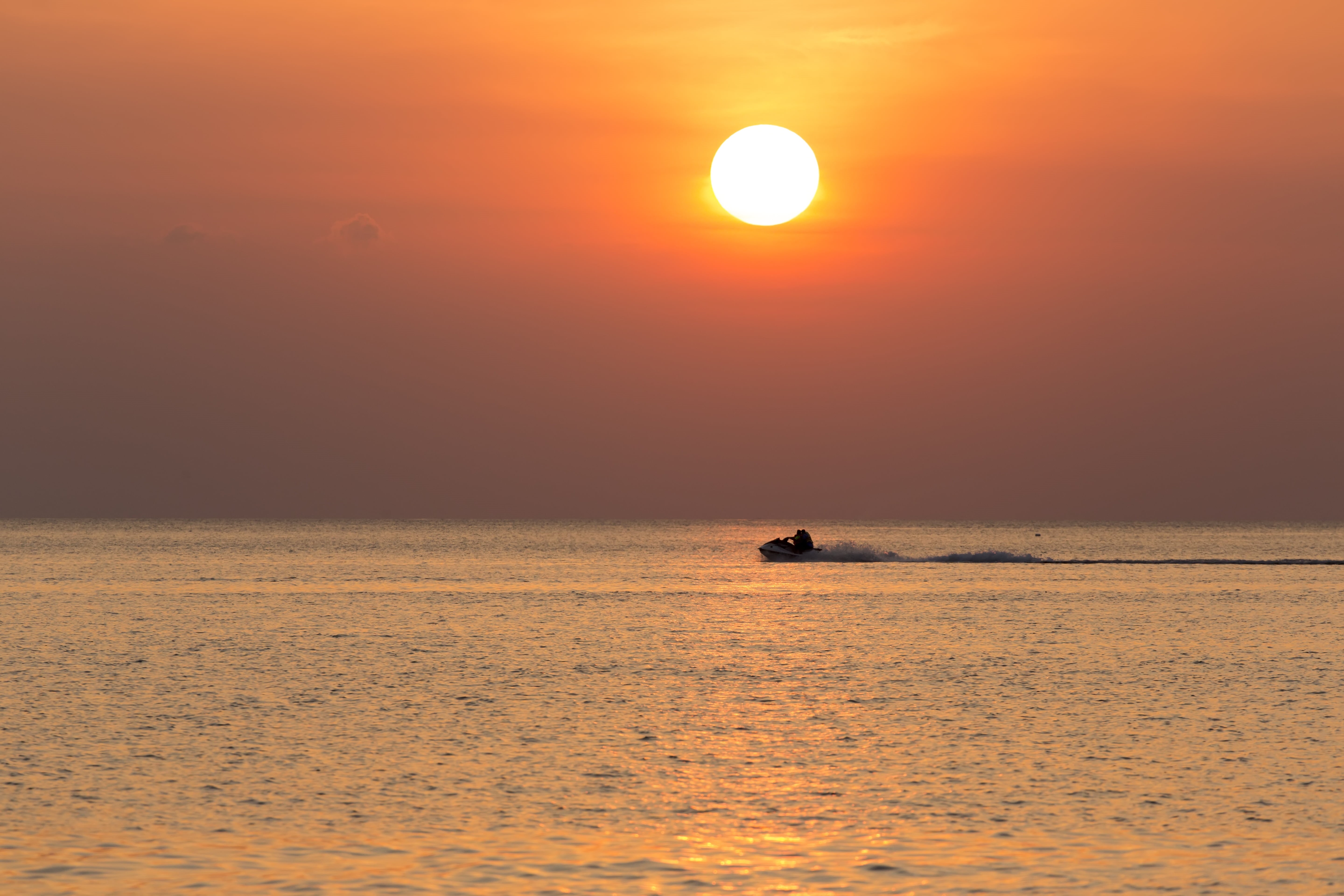 reflection, thailand, cloud, calm, horizon, krabi, minimalism, coast, evening, sunlight, ocean  sea, light, sky, wave, color, night, ocean, phuket, outdoor, HD Wallpaper
