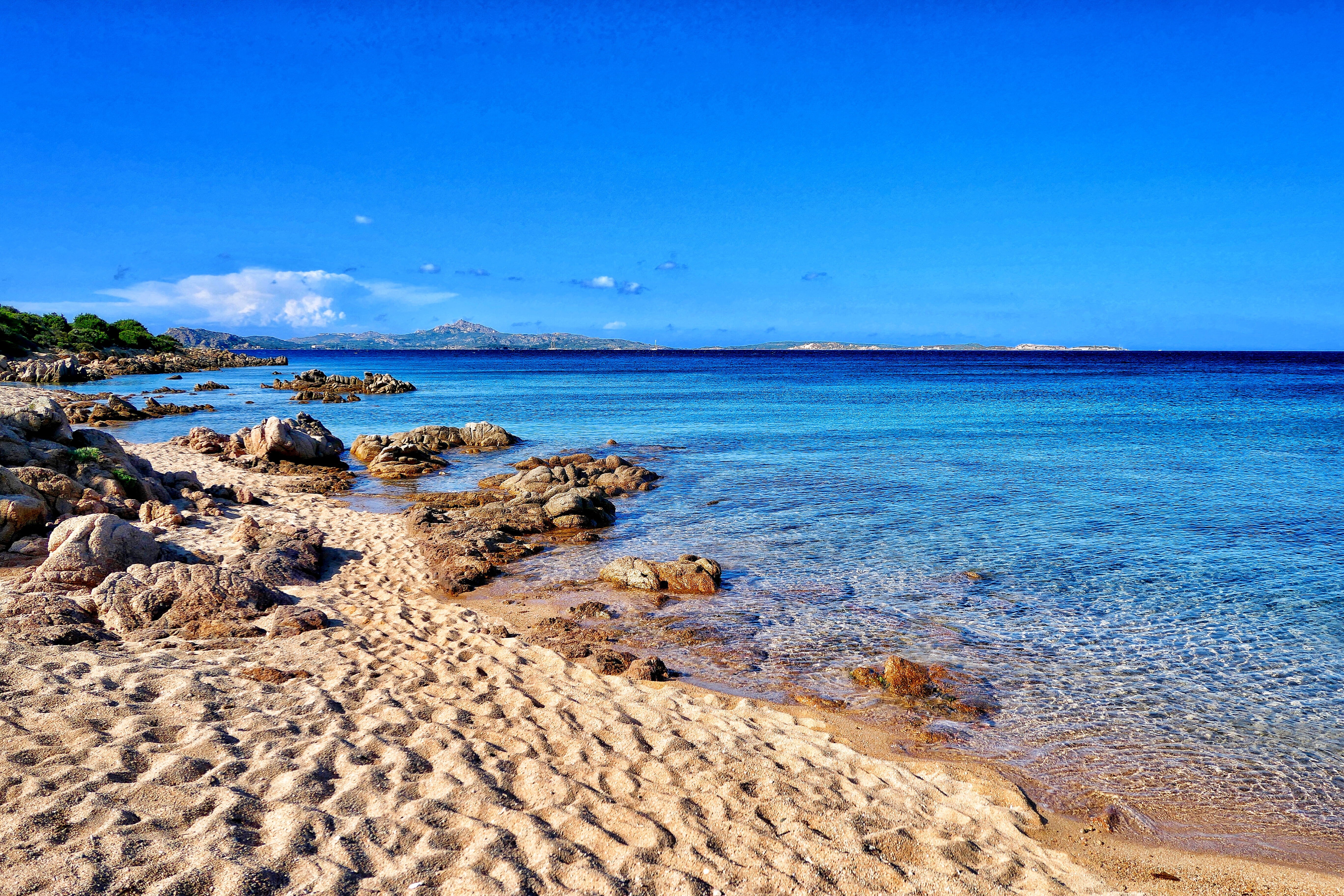 beauty in nature, no people, sand, summer, sea, landscape, land, sun, beach, nature, 5K, tranquil scene, scenics - nature, horizon over water, water, li piscini, HD Wallpaper