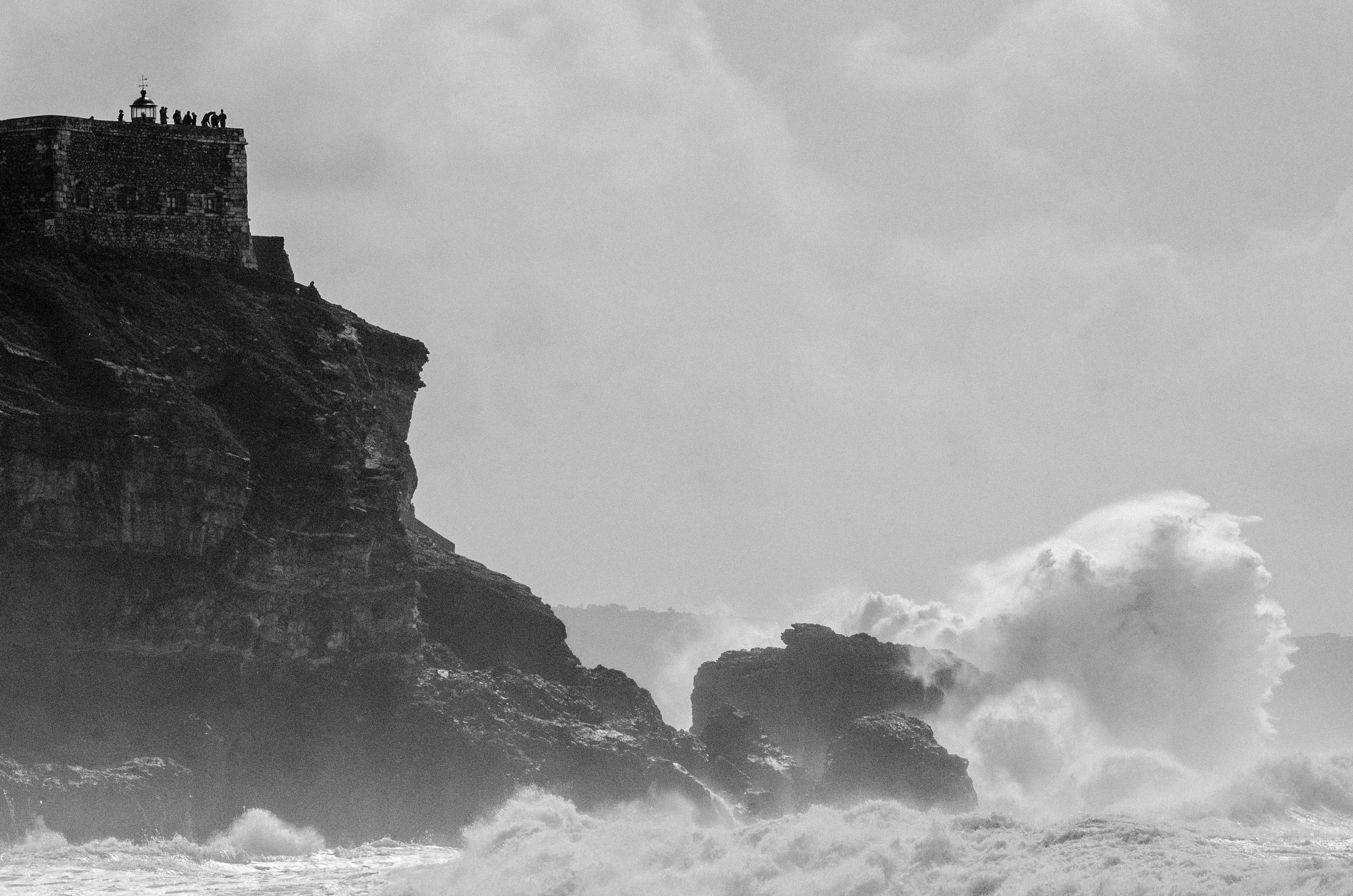 nature, power in nature, scenics - nature, day, nazare, built structure, ocean, rock formation, cloud - sky, sky, rock, low angle view, nazaré, outdoors, HD Wallpaper