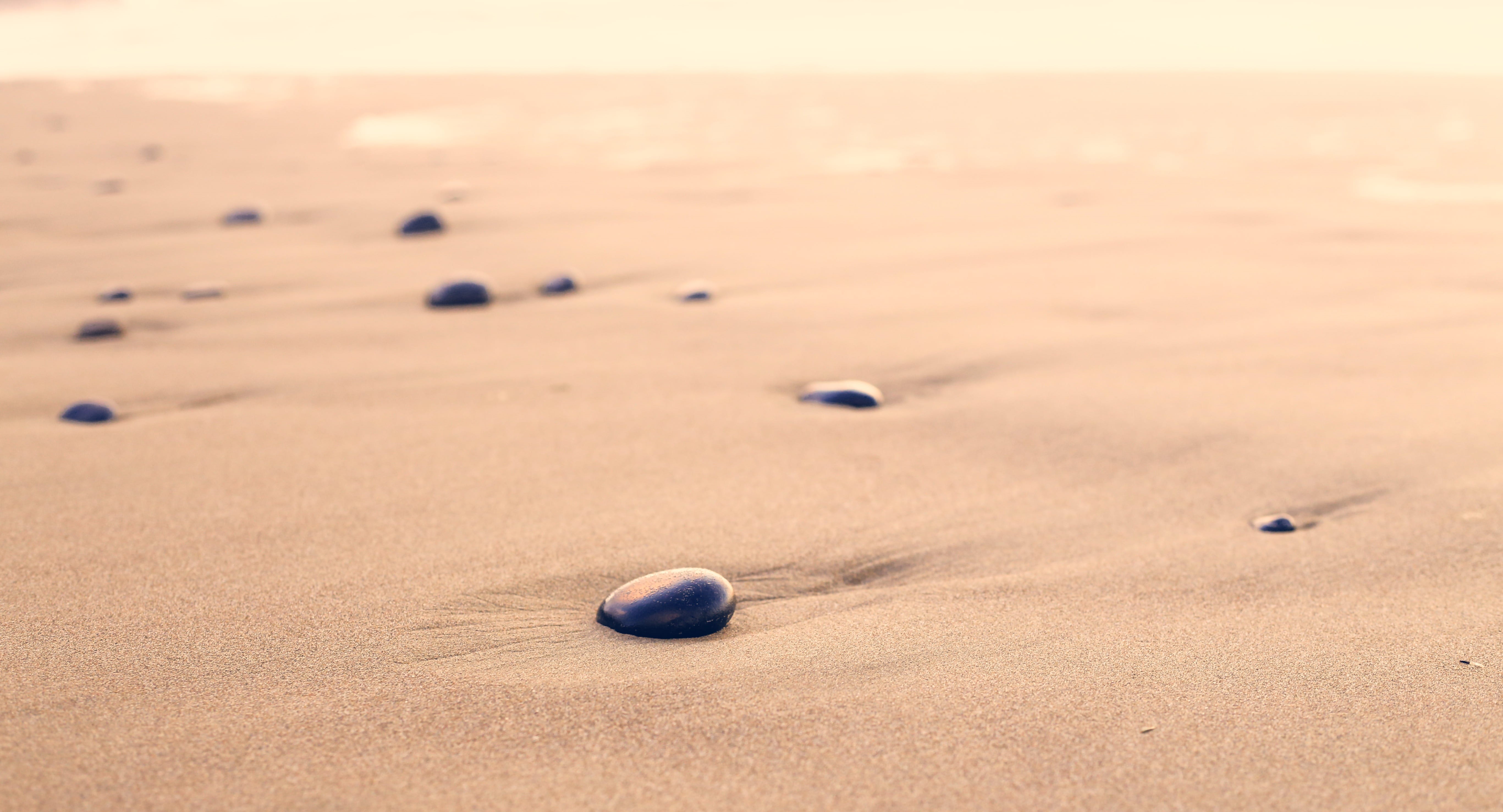 sea, solid, nature, light, environment, tranquility, backgrounds, black, step, focus, selective, pebble, ball, scenics - nature, daytime, stone, black rock, HD Wallpaper