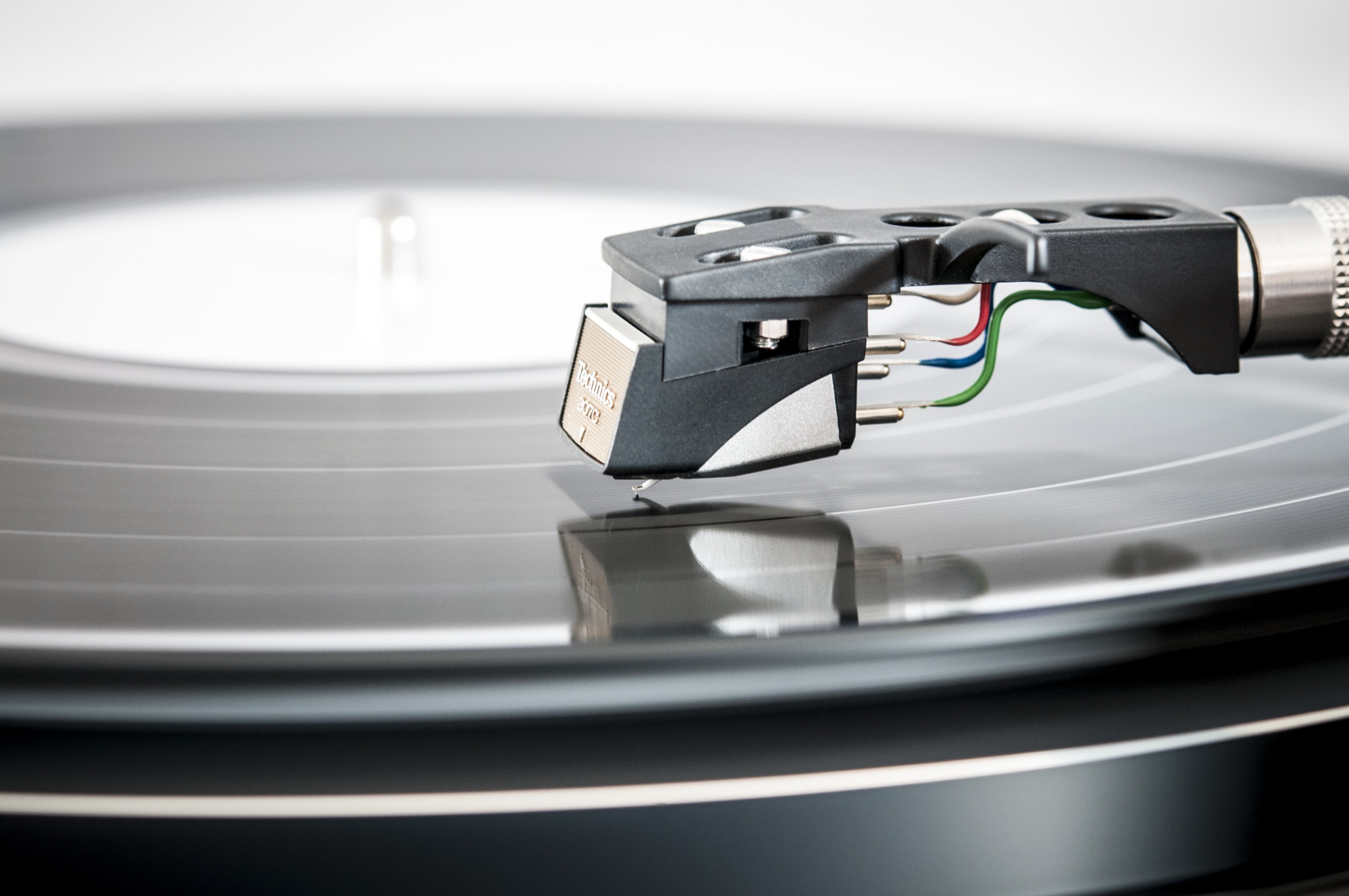 record player needle, technology, audio, spinning, lp, photo, retro styled, black color, close-up, old-fashioned, album, turntable, table, black, no people, HD Wallpaper